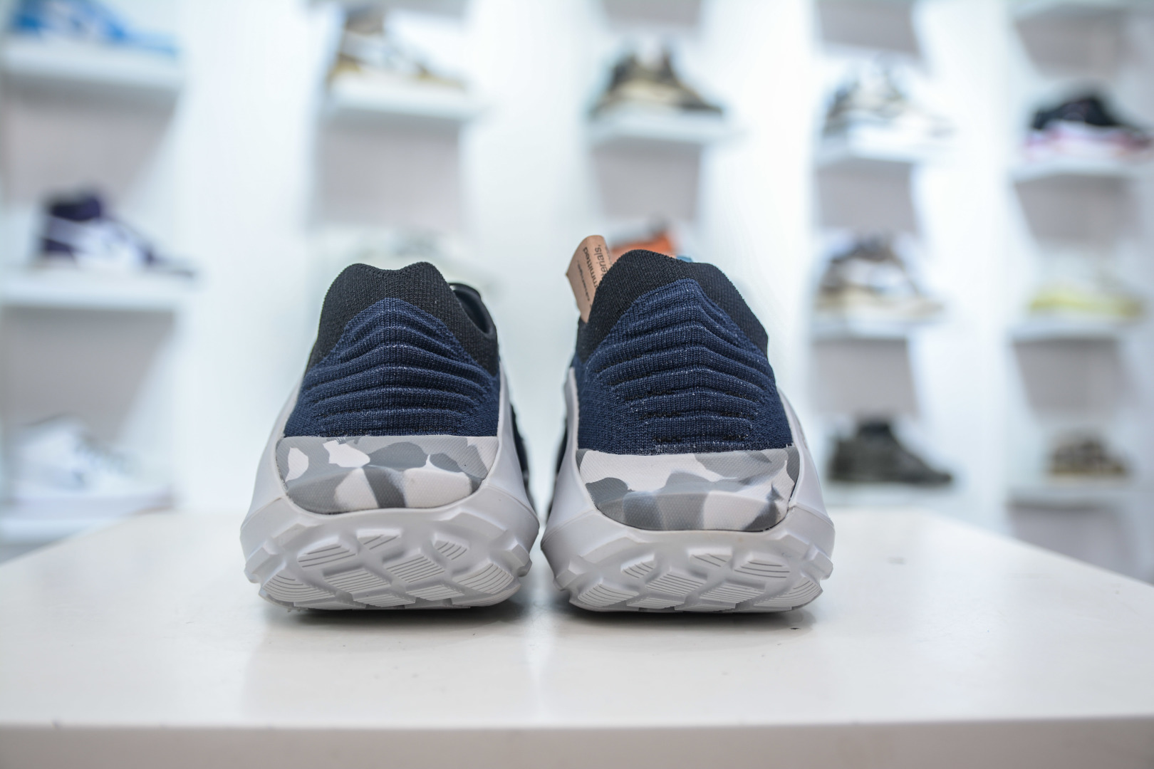 Mammut Hueco Knit II: Versatile Hiking Shoes for Spring and Early Autumn 3 cmp i1756578368885 3688 0 1