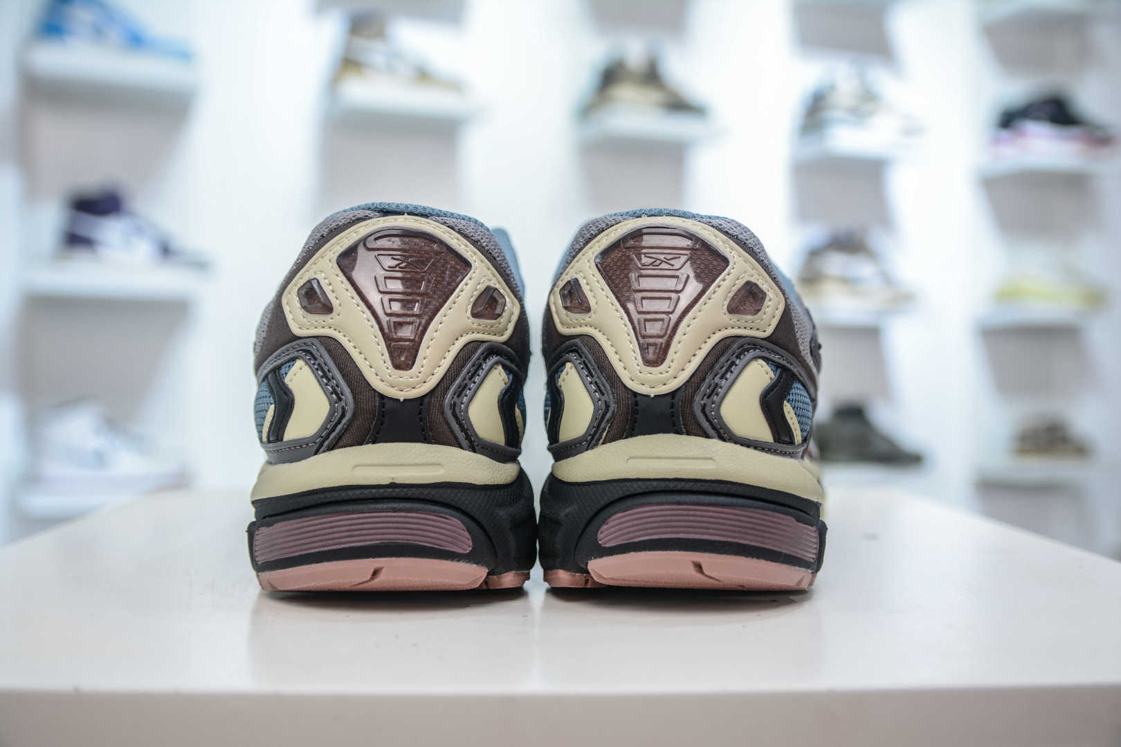 Reebok Premier Road Ultra Sneakers: Futuristic Design & Ultimate Comfort 3 cmp i1756578460468 2975 0 1