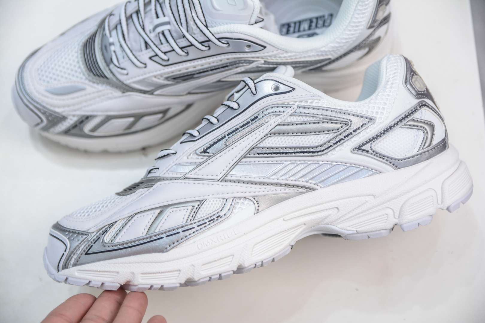 Reebok Premier Road Ultra Sneakers - Futuristic Design & Ultimate Comfort 8 cmp i1756578511067 3556 0 6