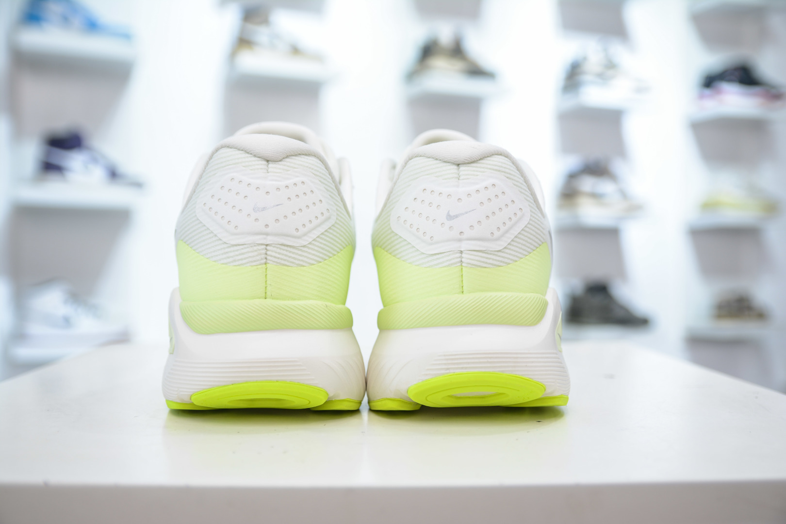 Nike Air Zoom Structure 26 Lightweight Running Shoes - Breathable & Comfortable 3 cmp i1756578661093 2976 0 1