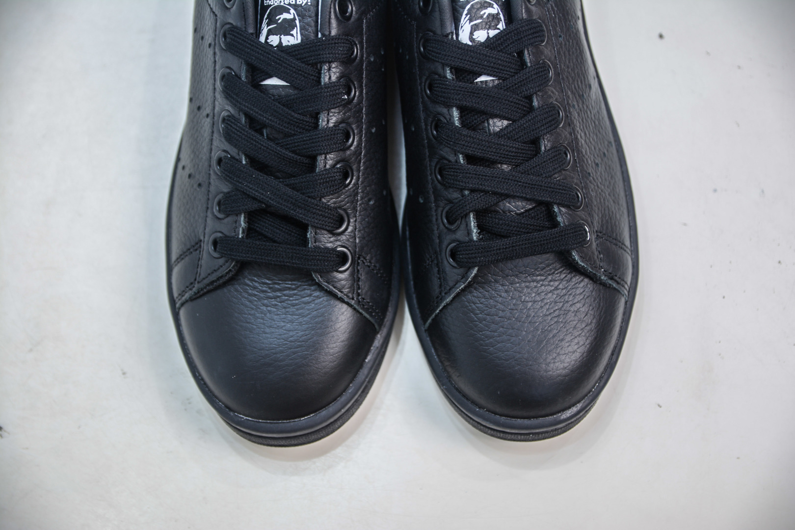 Adidas Originals Stan Smith Black Leather Retro Fashion Sneakers - Classic Style 9 cmp i1756578744545 6710 0 8