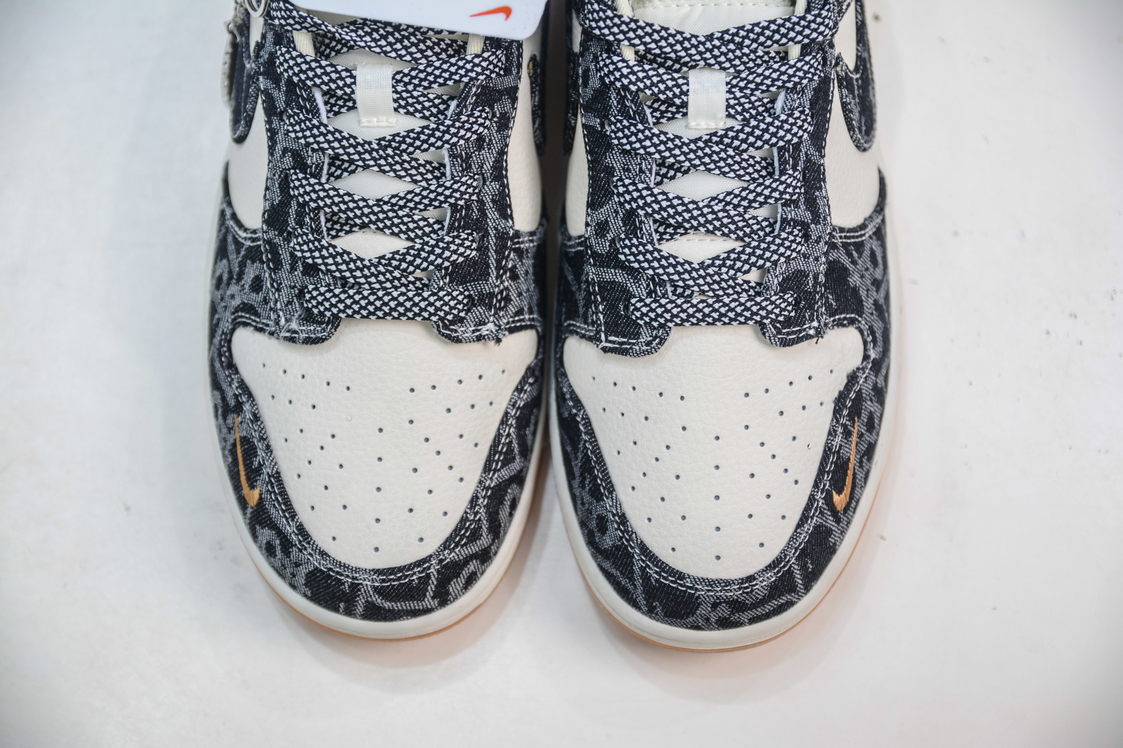 Nike SB Dunk Low x DIOR - White/Black Denim Gum Sole - Premium Quality 10 cmp i1756578994936 3873 0 8