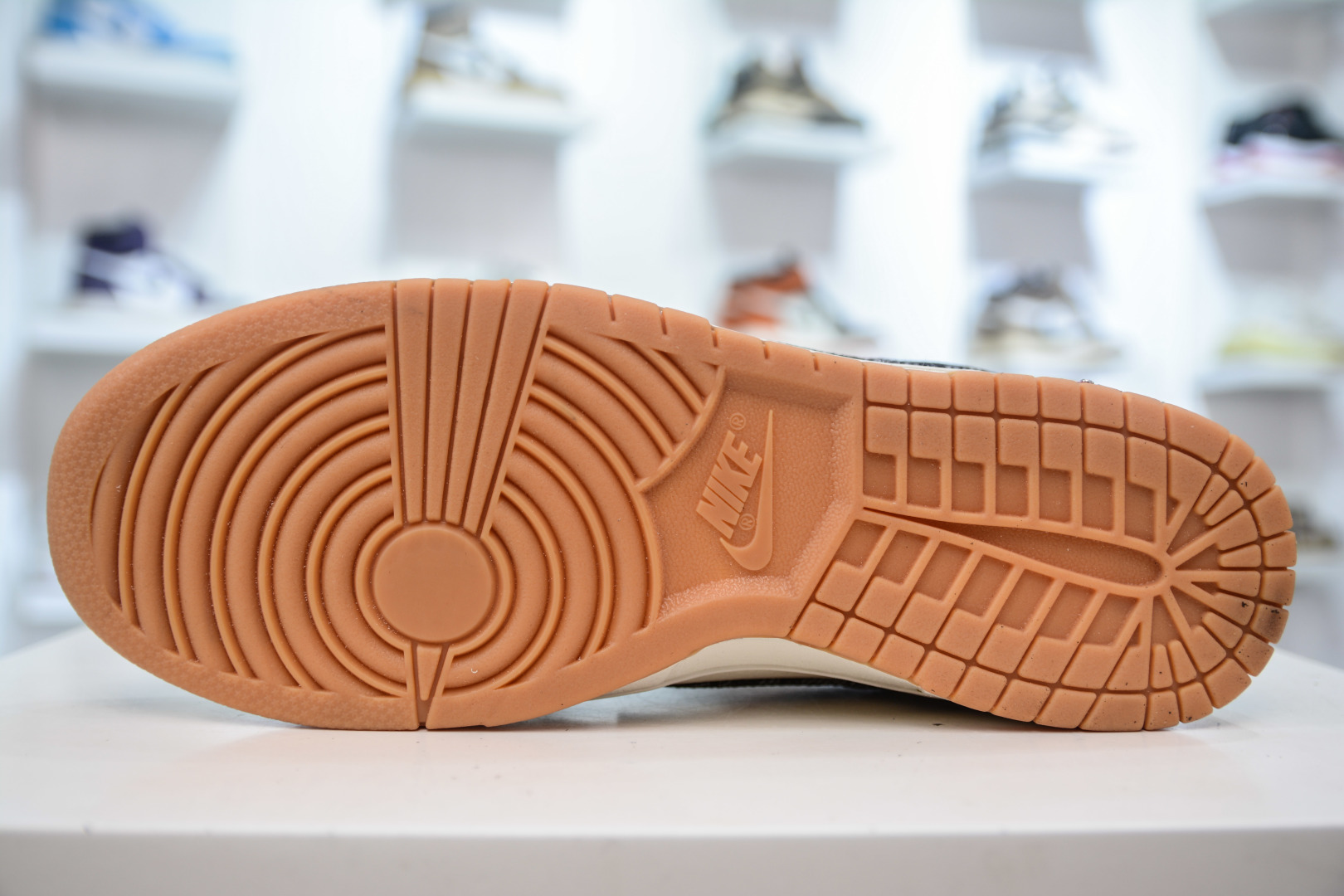 Nike SB Dunk Low x DIOR - White/Black Denim Gum Sole - Premium Quality 6 cmp i1756578994936 9897 0 4
