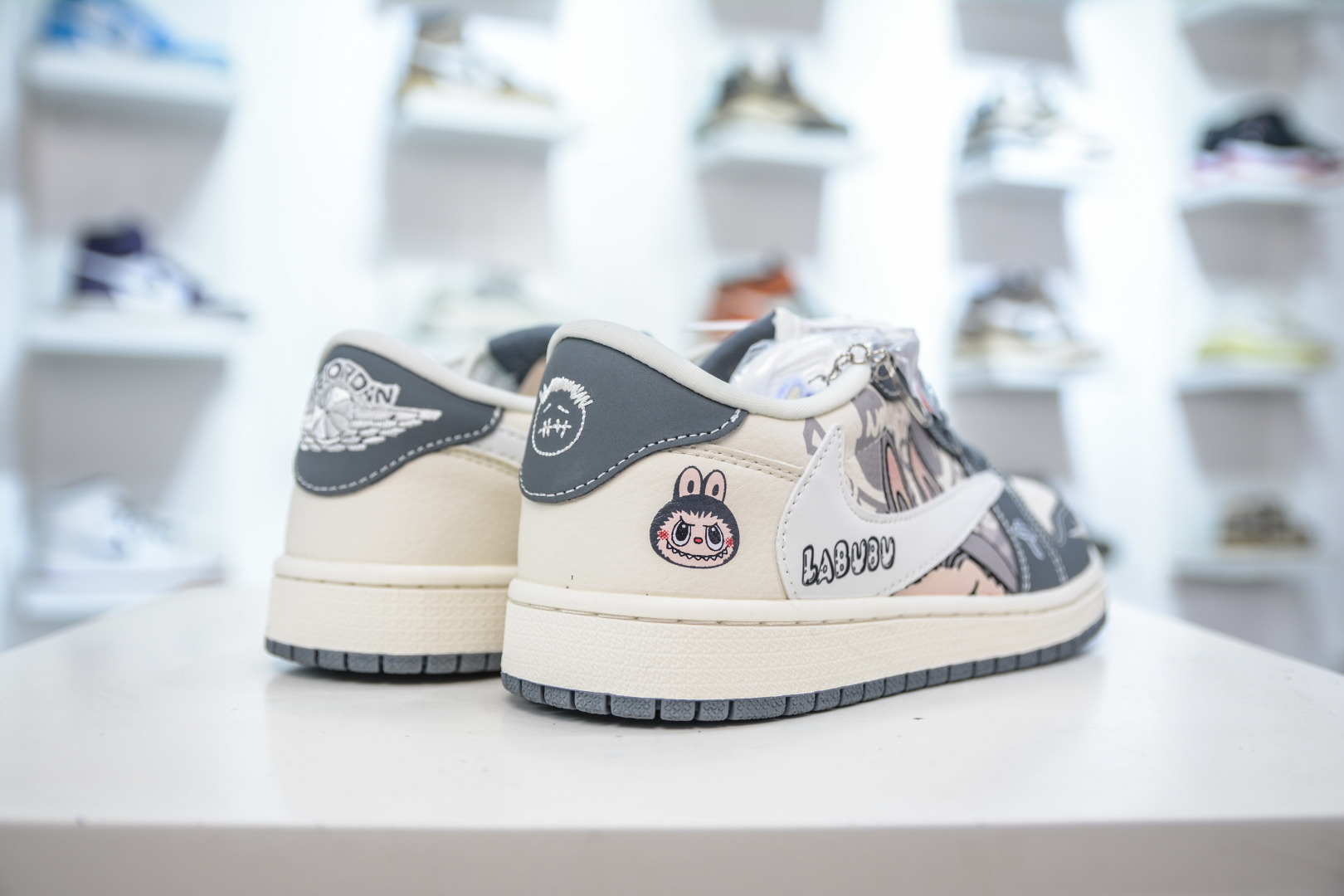 TS x Air Jordan 1 Low LABUBU - White/Gray Custom Color, Premium Leather 7 cmp i1756579172225 8076 0 5