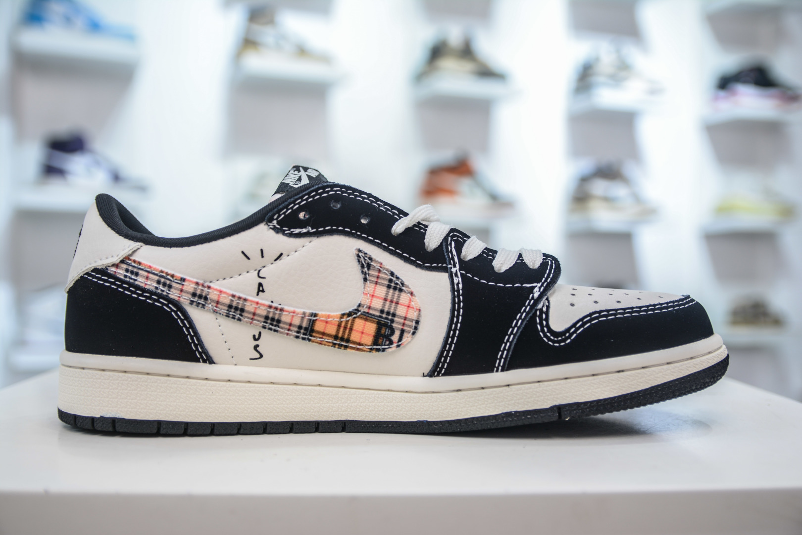 TS x Air Jordan 1 Retro Low x Burberry White Black Brown Plaid Sneakers 3 cmp i1756579294364 5190 0 2