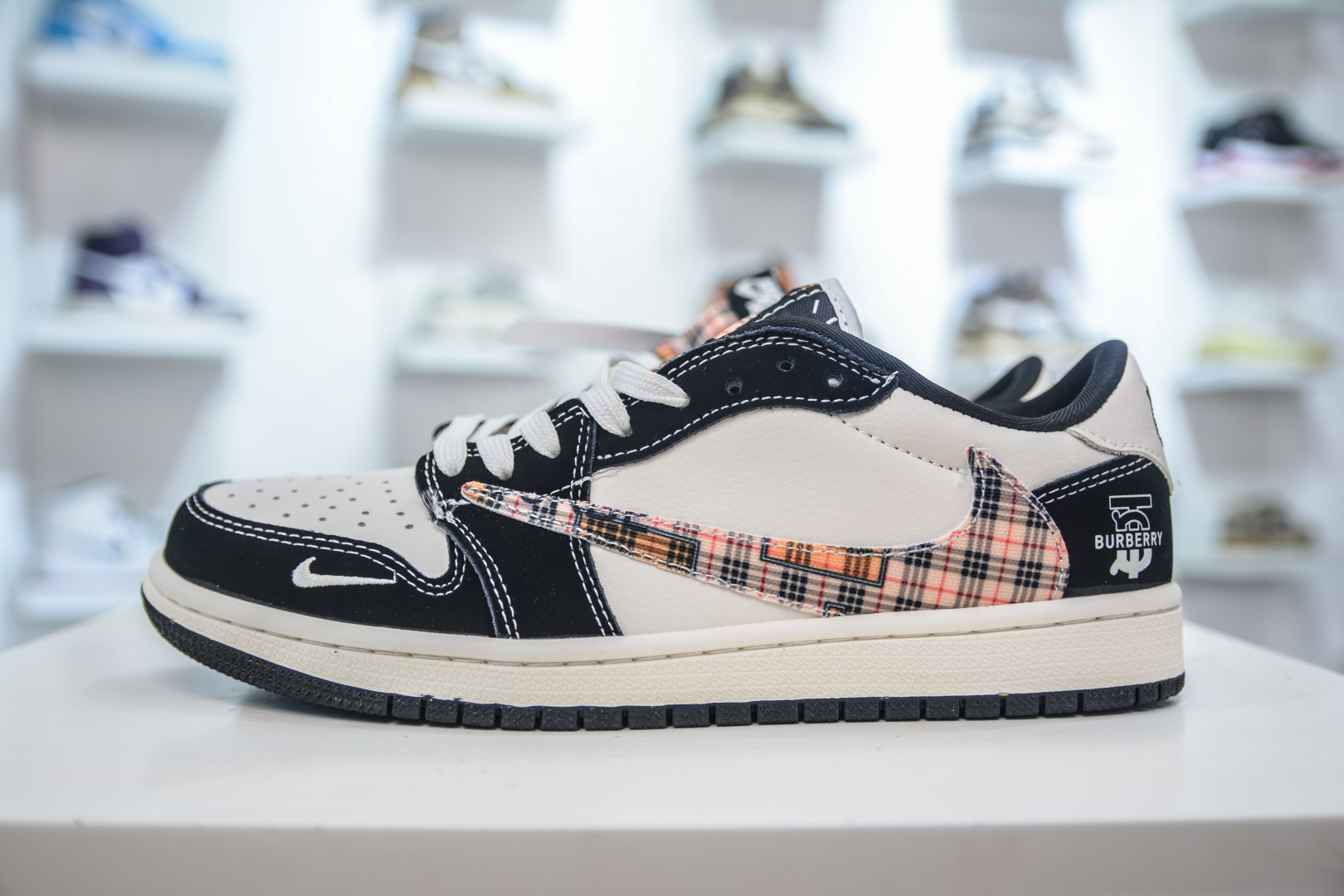 TS x Air Jordan 1 Retro Low x Burberry White Black Brown Plaid Sneakers 1 cmp i1756579294366 9262 0 0
