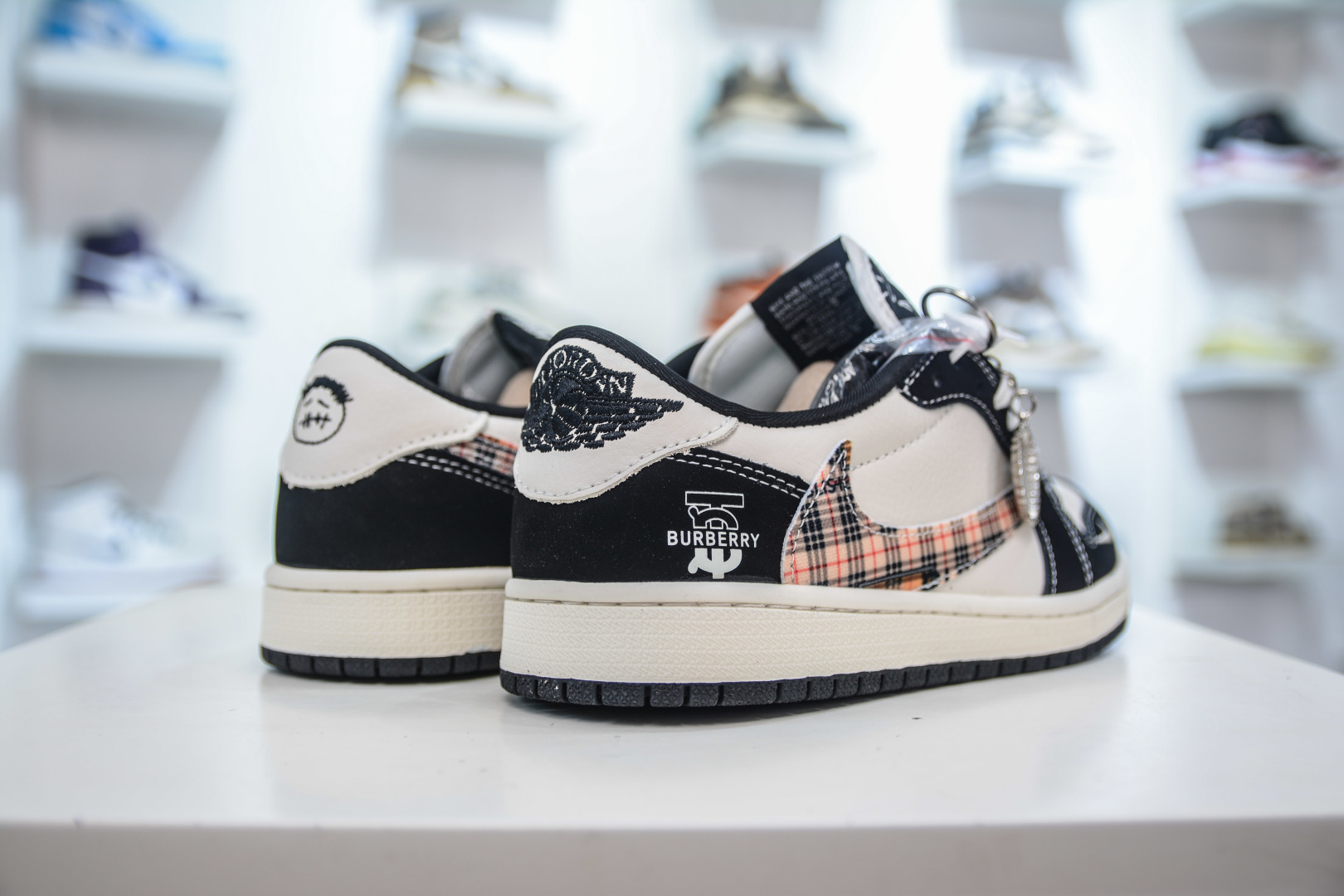 TS x Air Jordan 1 Retro Low x Burberry White Black Brown Plaid Sneakers 6 cmp i1756579295437 6990 0 5