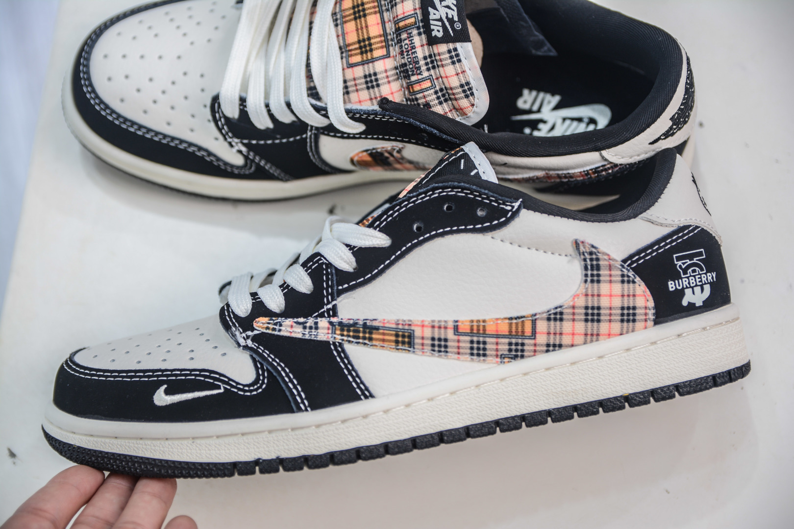 TS x Air Jordan 1 Retro Low x Burberry White Black Brown Plaid Sneakers 7 cmp i1756579295441 9620 0 6