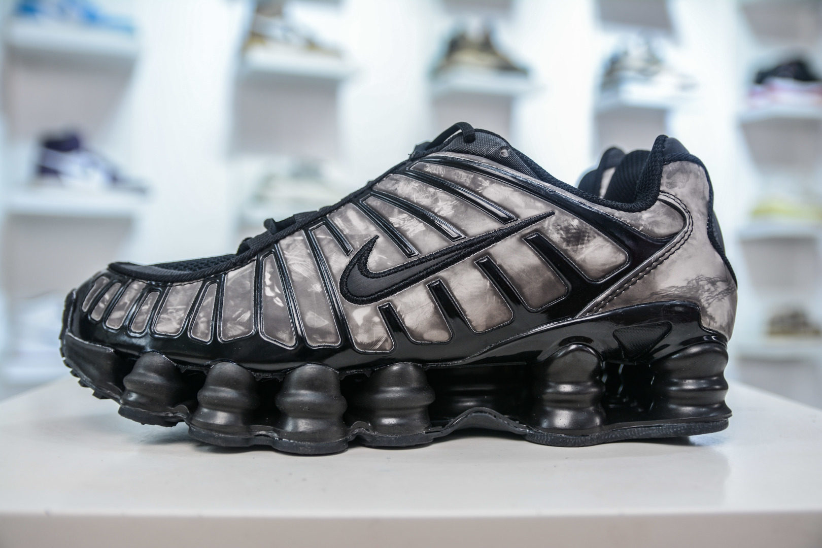 Nike Shox TL Running Shoes - Iconic Design, Ultimate Comfort, Stylish & Sporty 1 cmp i1756579380587 580 0 0