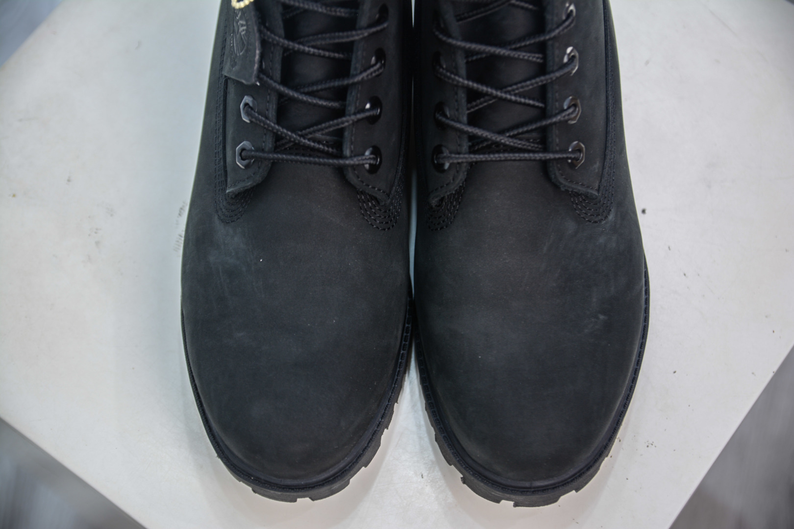 Timberland Men's Black Nubuck Leather Classic Waterproof Ankle Boots 10 cmp i1756579694982 2566 0 8