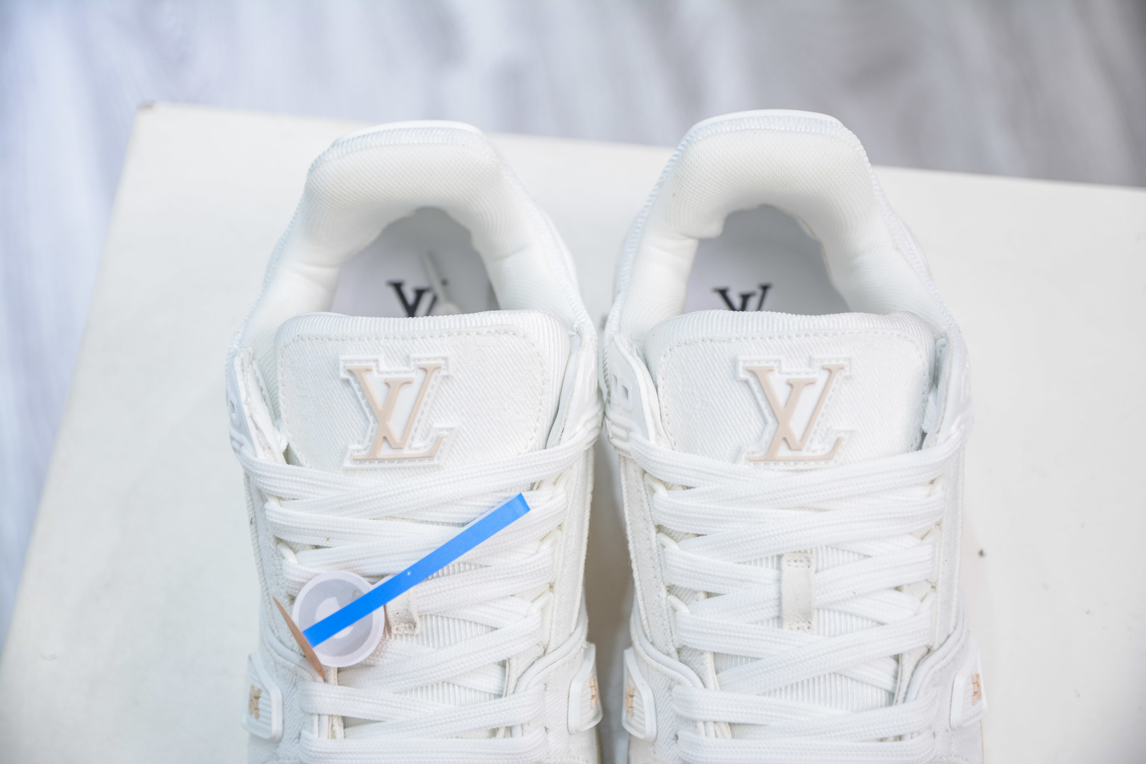 Louis Vuitton Trainer Sneaker: Fashionable, Comfortable, and High-Quality Shoes 9 cmp i1756579760042 8447 0 7