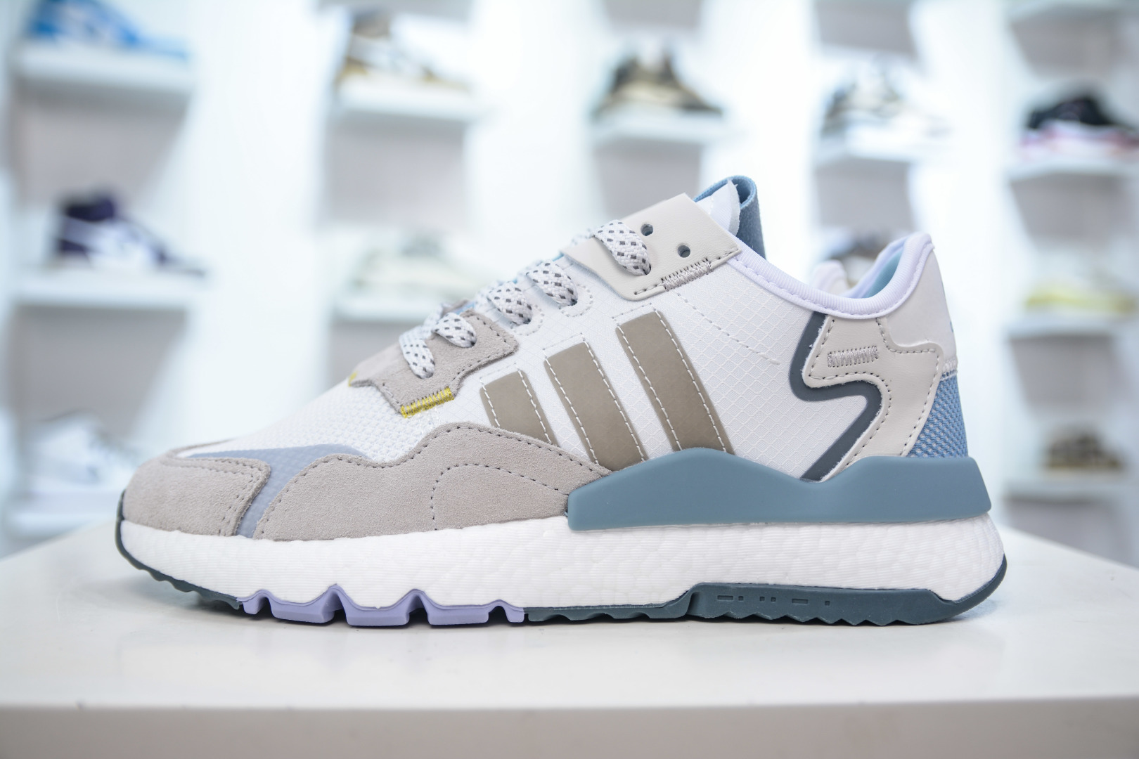 Adidas Originals Nite Jogger Pride: Reflective, Retro-Style Running Shoes 2 cmp i1756657028479 6277 0 0