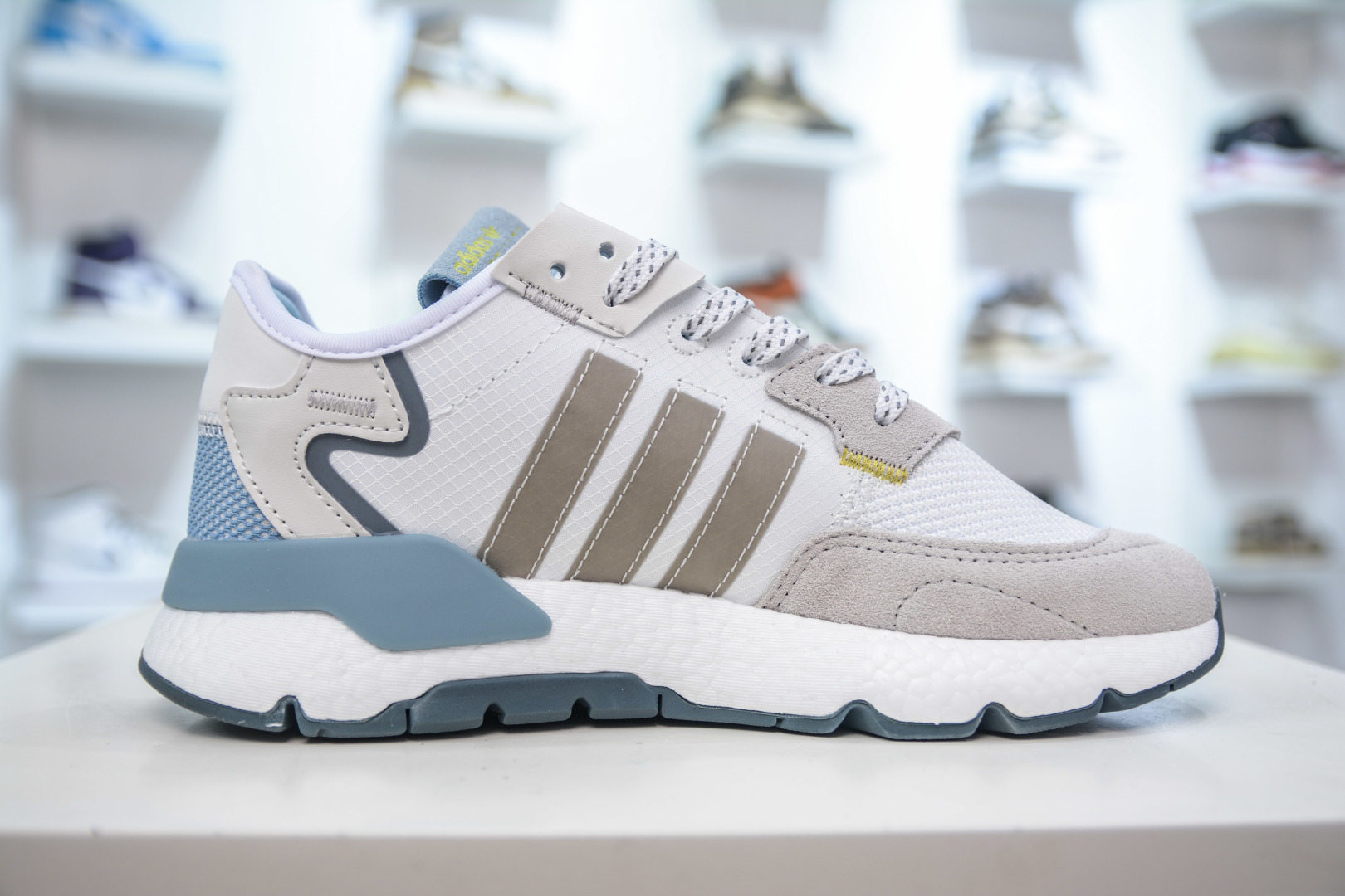Adidas Originals Nite Jogger Pride: Reflective, Retro-Style Running Shoes 4 cmp i1756657028481 4676 0 2