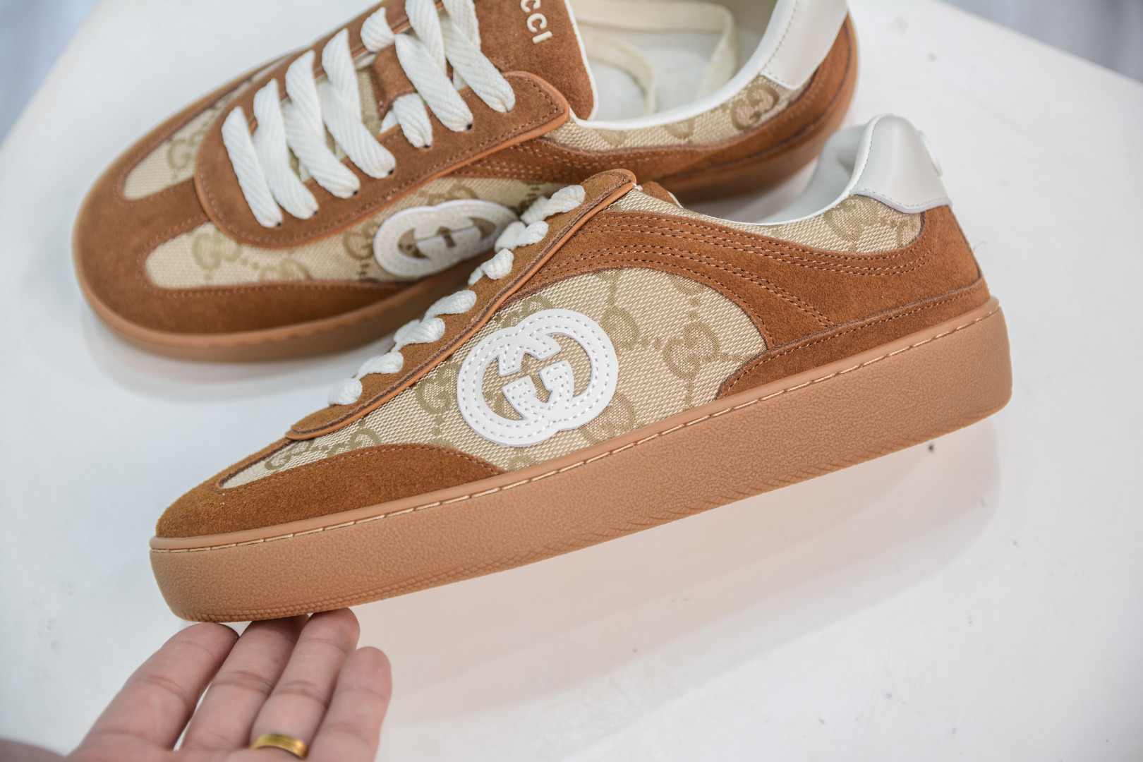 Gucci G75 Round Toe Lace-Up Sneakers in Beige and Brown Suede 8 cmp i1756657964733 1754 0 6