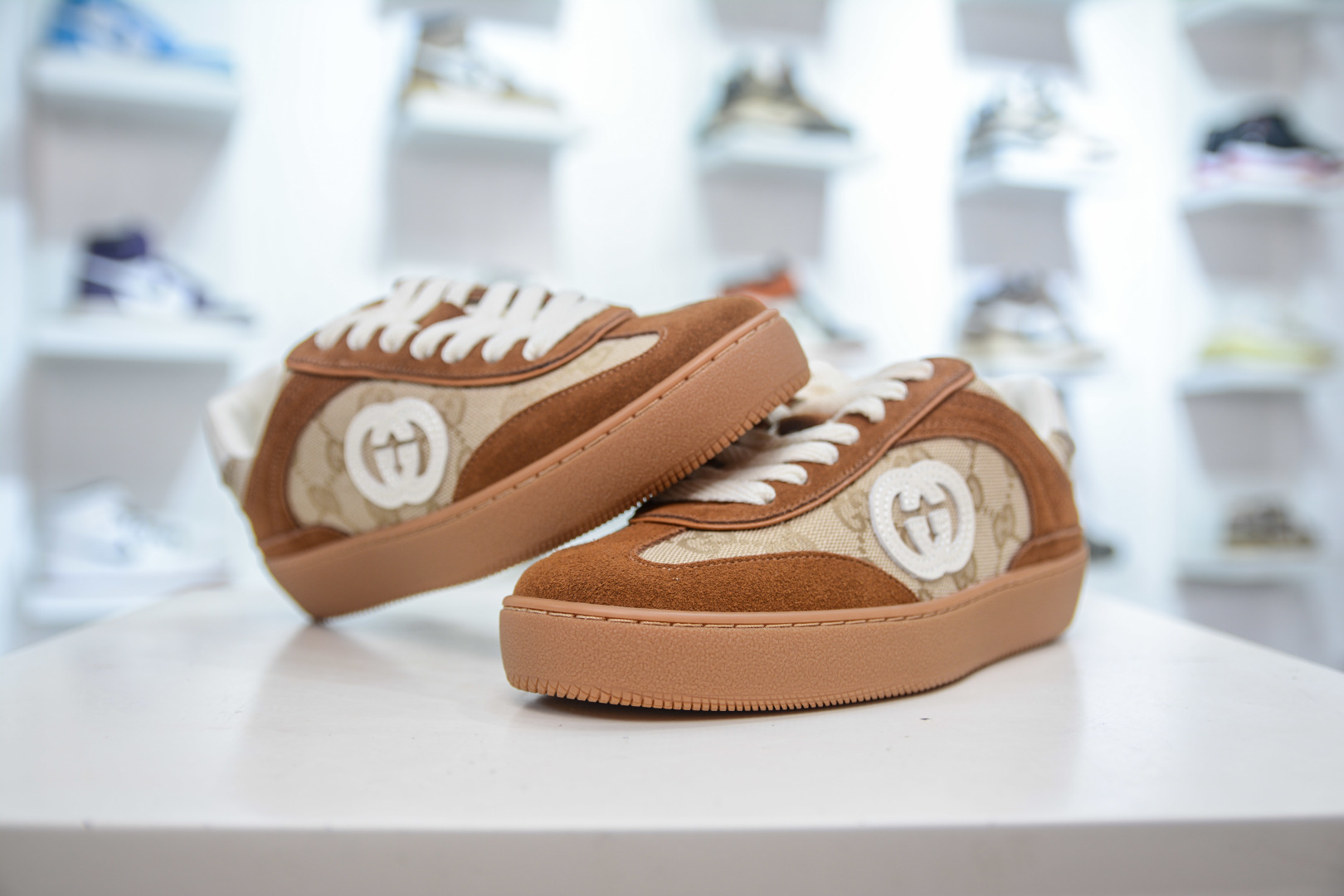 Gucci G75 Round Toe Lace-Up Sneakers in Beige and Brown Suede 5 cmp i1756657964739 3519 0 3