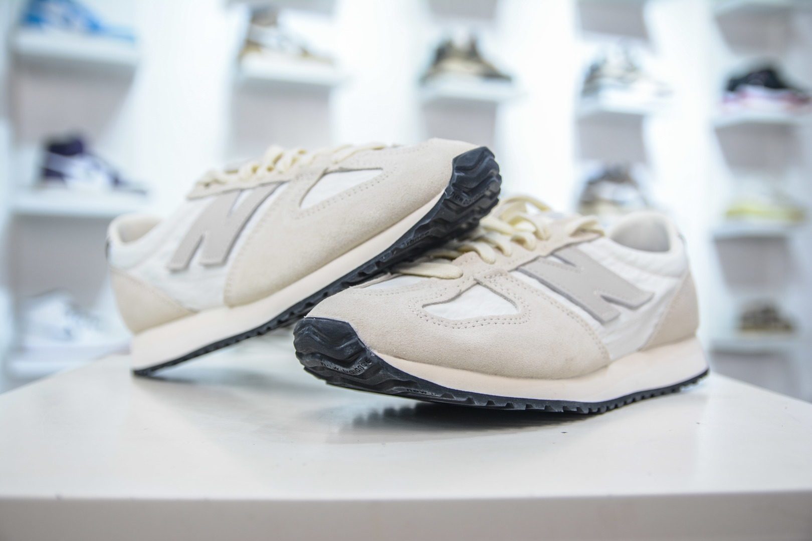 New Balance U471 Lifestyle Sneakers - Breathable, Lightweight, and Durable 4 cmp i1756659959579 3834 0 3