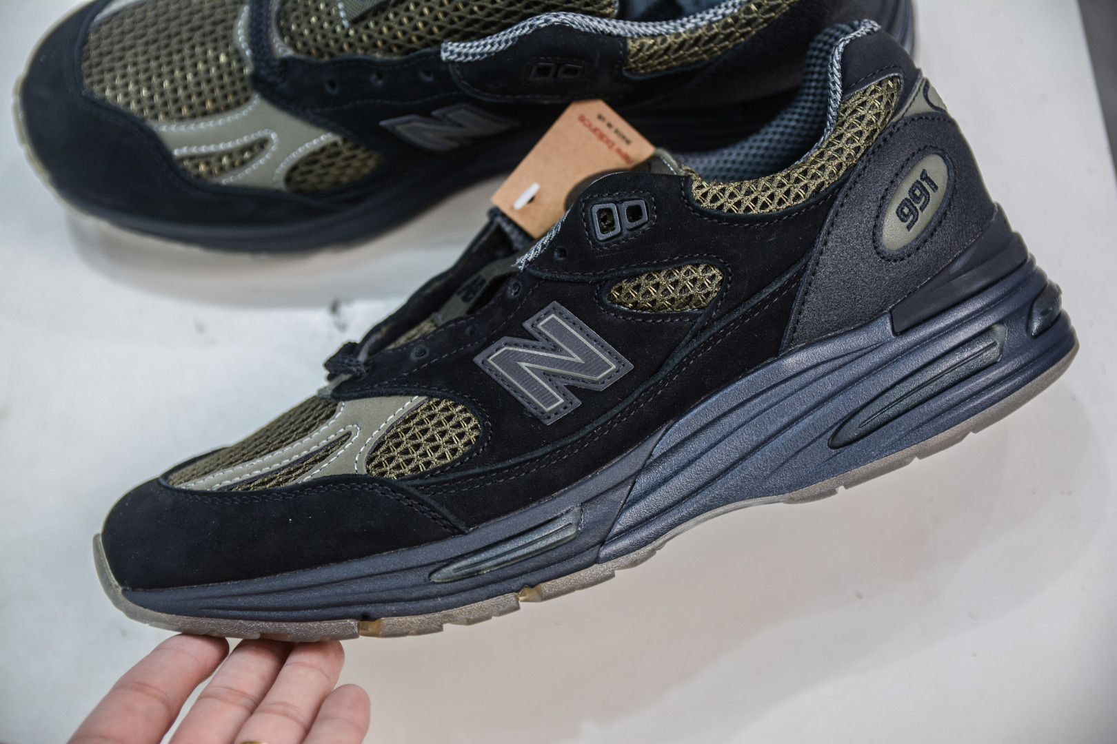 Stone Island x New Balance NB991V2 Retro Running Shoes - Black Olive Green 8 cmp i1756660027338 9823 0 6