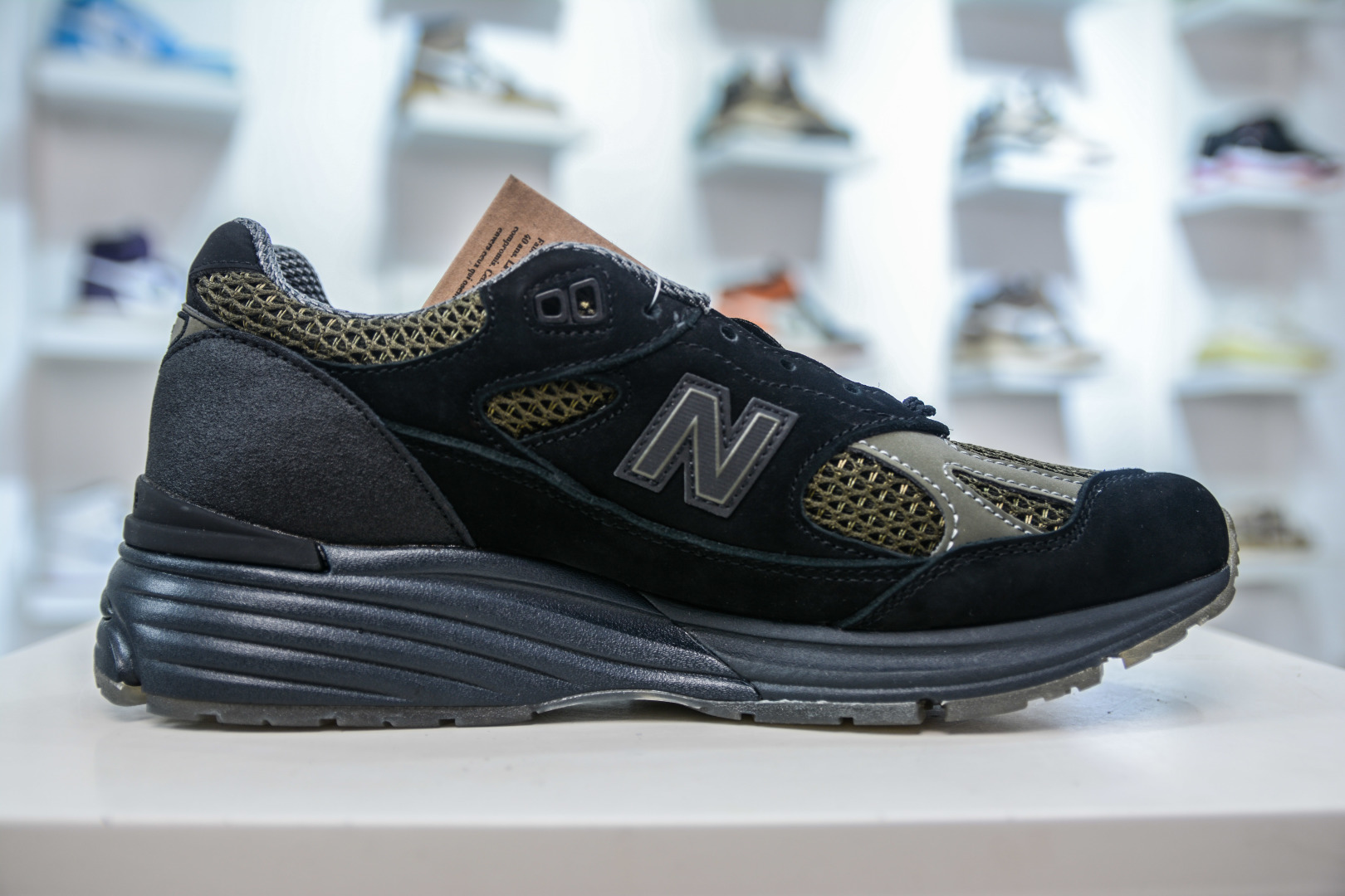 Stone Island x New Balance NB991V2 Retro Running Shoes - Black Olive Green 4 cmp i1756660028396 939 0 2