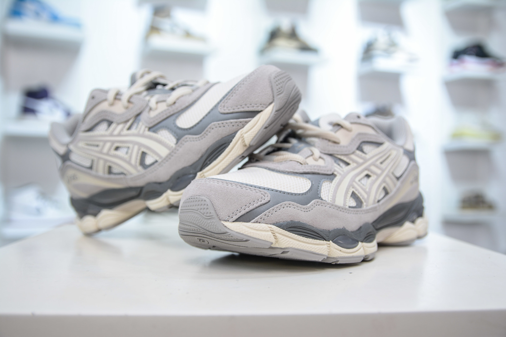 Asics GEL-NYC Men's Low-Top Running Shoes - Comfortable, Durable, Breathable 4 cmp i1756660205614 4791 0 3