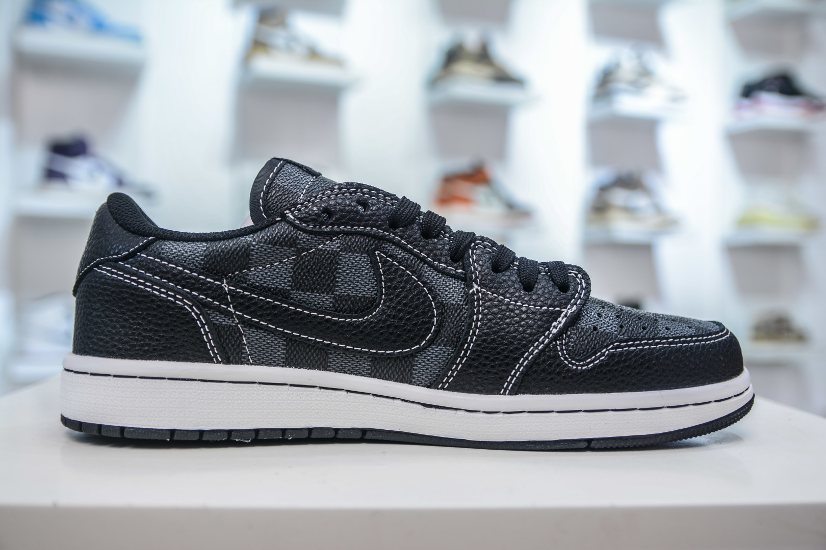 TS x Air Jordan x Louis Vuitton Air Jordan 1 Low Black Custom Sneakers 4 cmp i1756834702320 6713 0 2