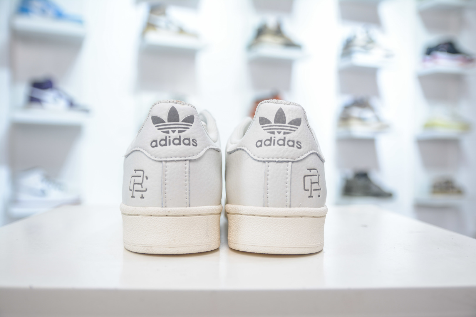 Adidas Originals Superstar Cream White/Grey Leather Sneakers HQ0458 3 cmp i1756834960497 3848 0 1