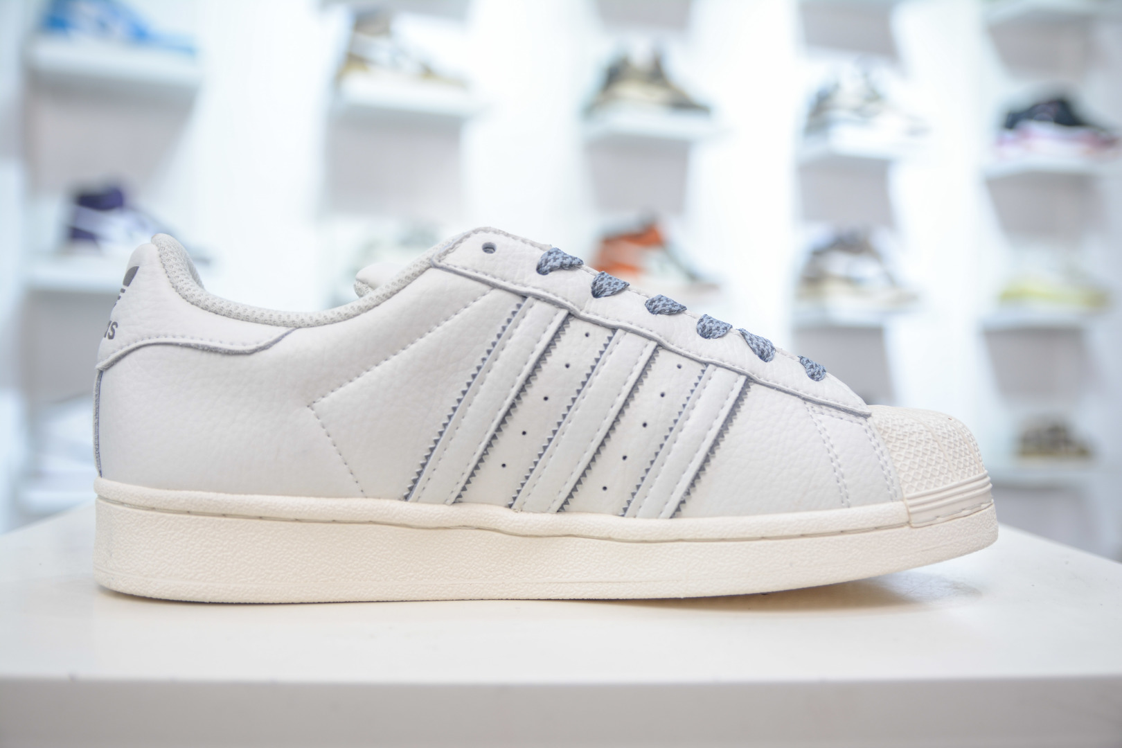 Adidas Originals Superstar Cream White/Grey Leather Sneakers HQ0458 4 cmp i1756834960501 5170 0 2