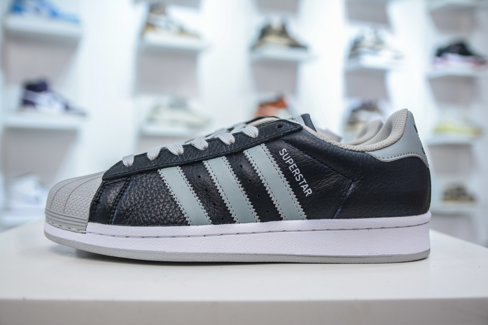 Adidas Originals Superstar Black/Grey Leather Sneakers EG4962 Classic Style 1 cmp i1756835015688 7178 0 0