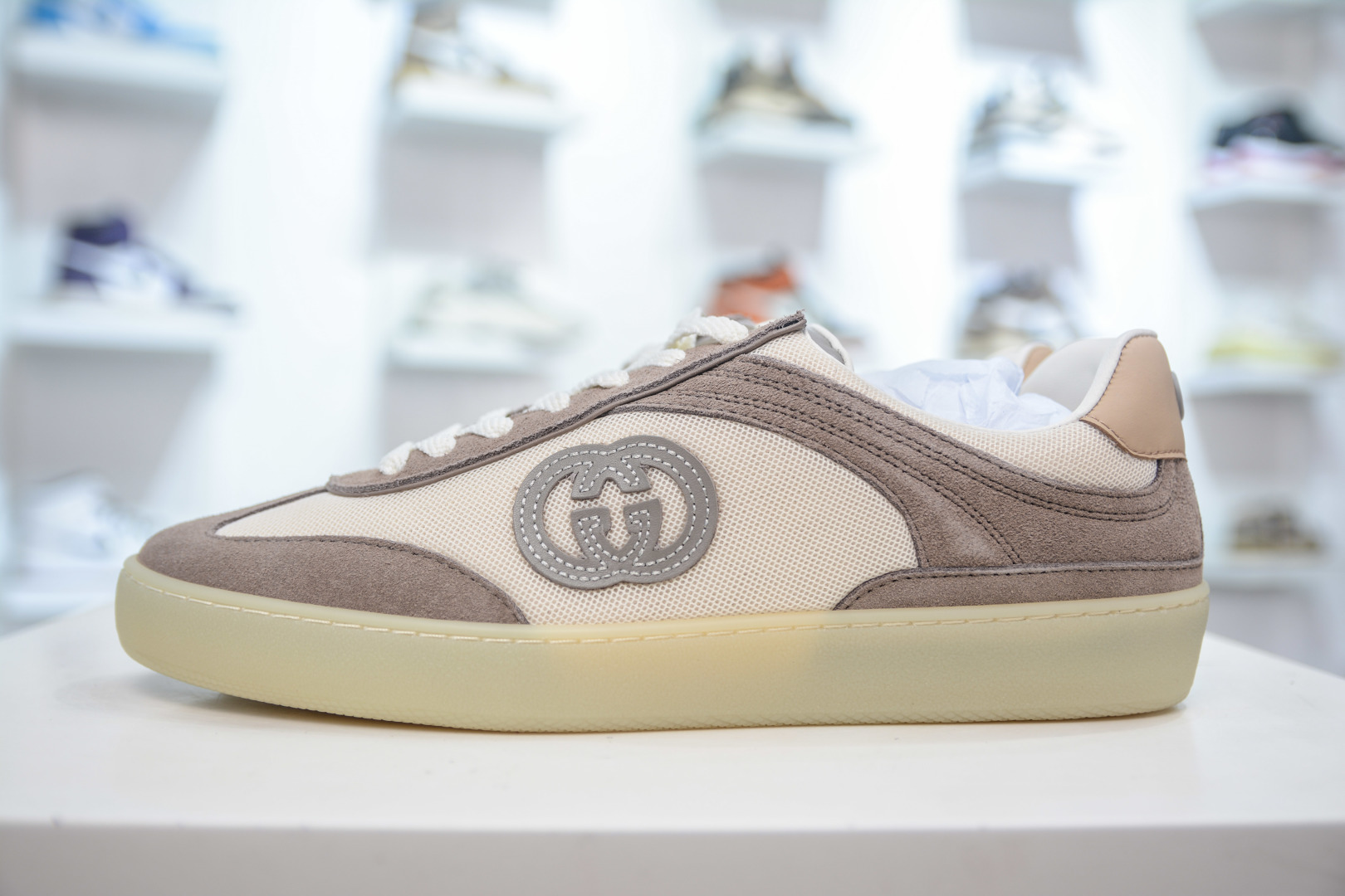 Gucci G75 Round Toe Lace-Up Sneakers in Beige Suede with GG Logo 2 cmp i1756835204878 2686 0 0