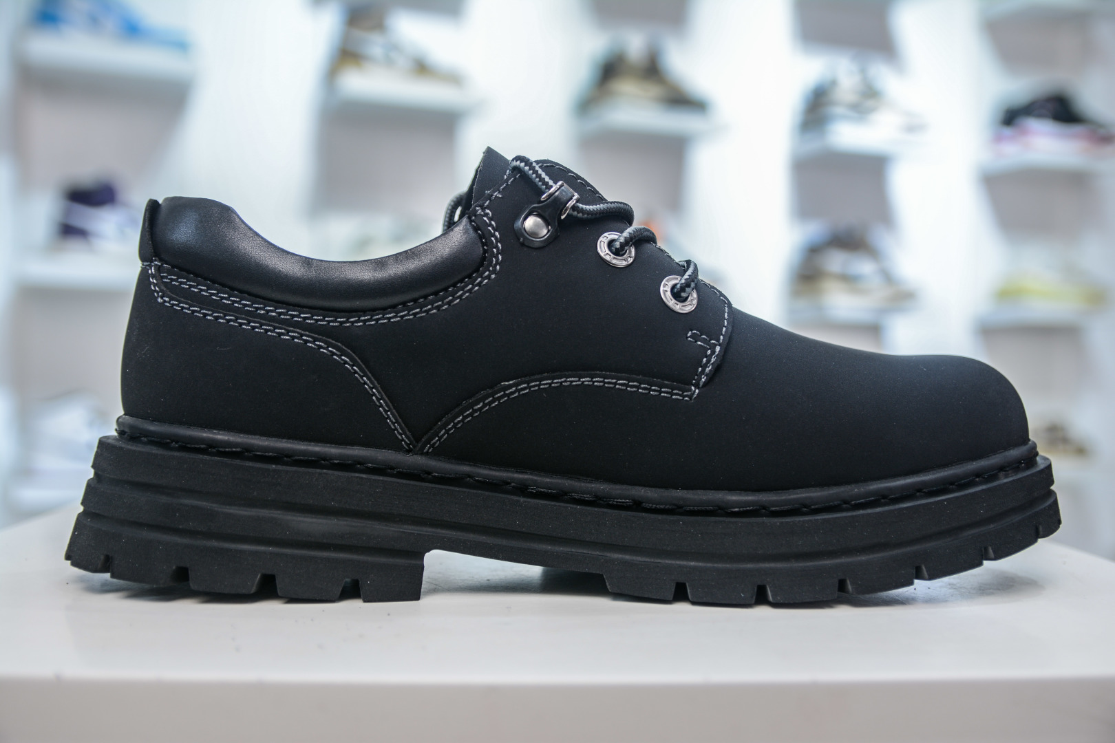 Timberland 25ss Classic Low Top Shoes - Reimagined Comfort and Style 4 cmp i1756835415796 7142 0 2