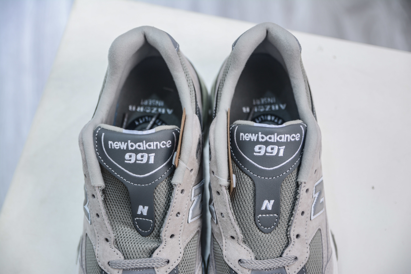 New Balance 991v2 Gray Retro Running Shoes - Premium Comfort and Style 9 cmp i1756835714263 7437 0 7