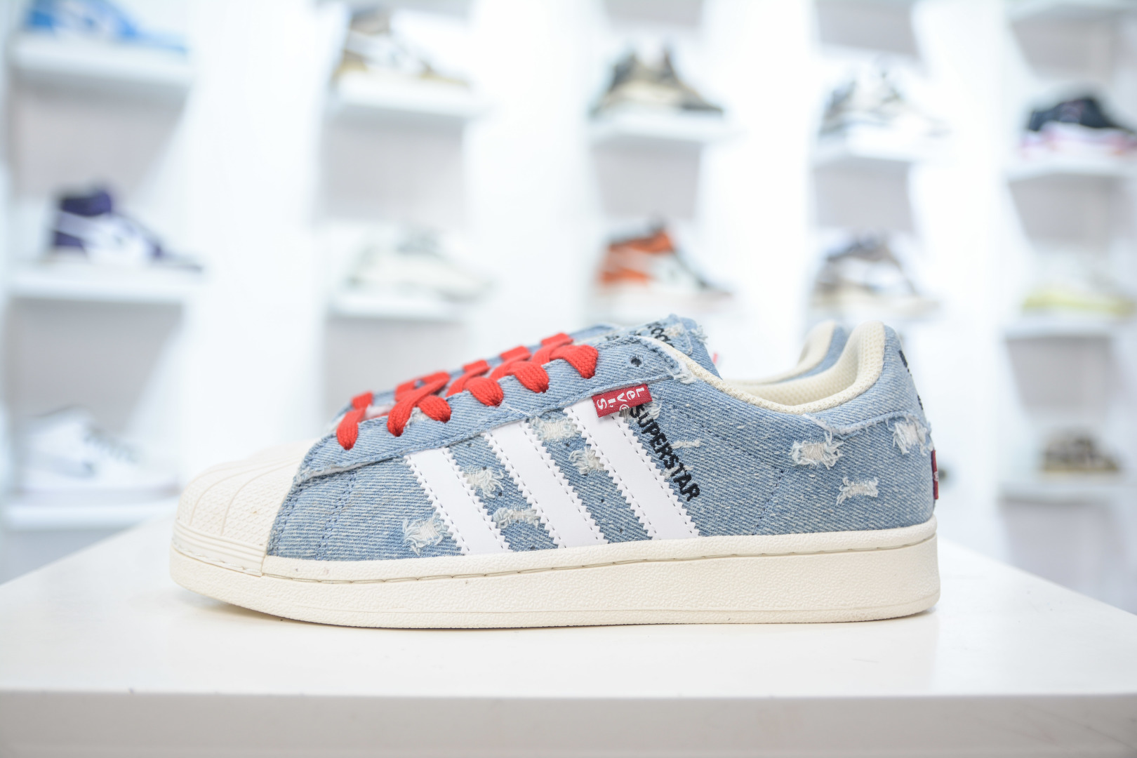 Levi's x Adidas Originals Superstar Denim Casual Sneakers - Limited Edition 2 cmp i1756912448501 6536 0 0