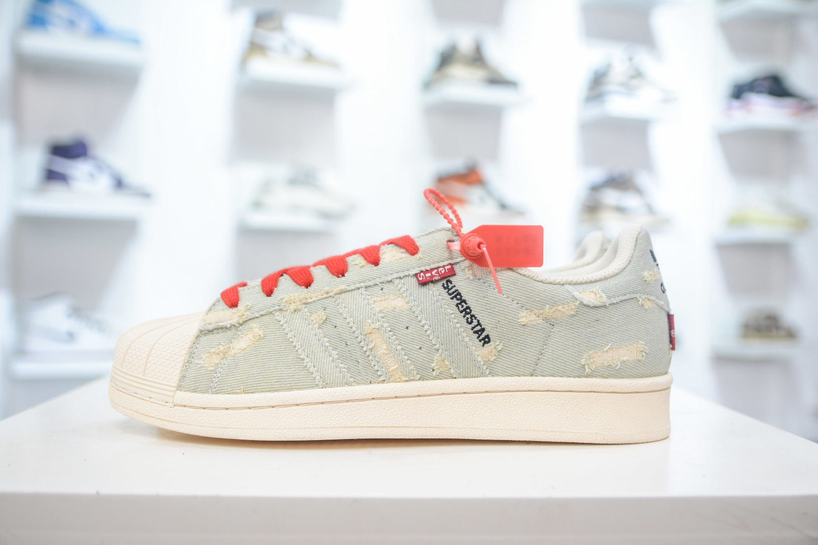 Levi's x Adidas Originals Superstar Denim Casual Sneakers - Limited Edition 1 cmp i1756912523578 959 0 0