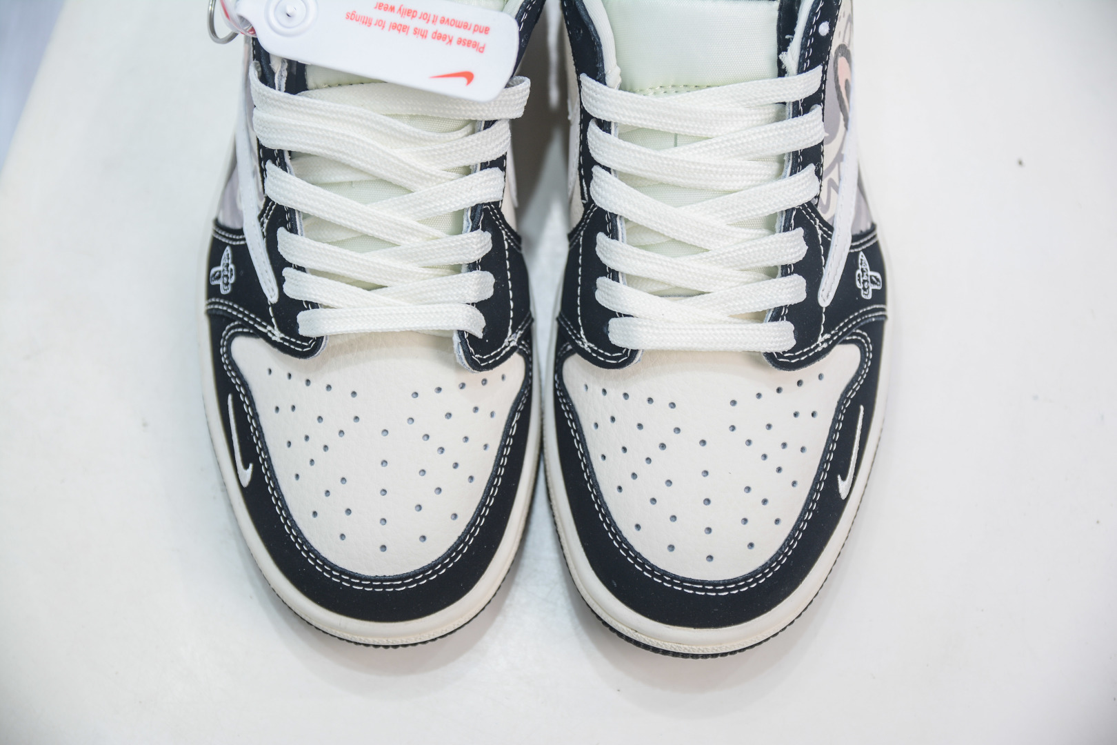 TS x Air Jordan 1 Low LABUBU - Gradient Black Sneakers 9 cmp i1756912604480 19 0 8