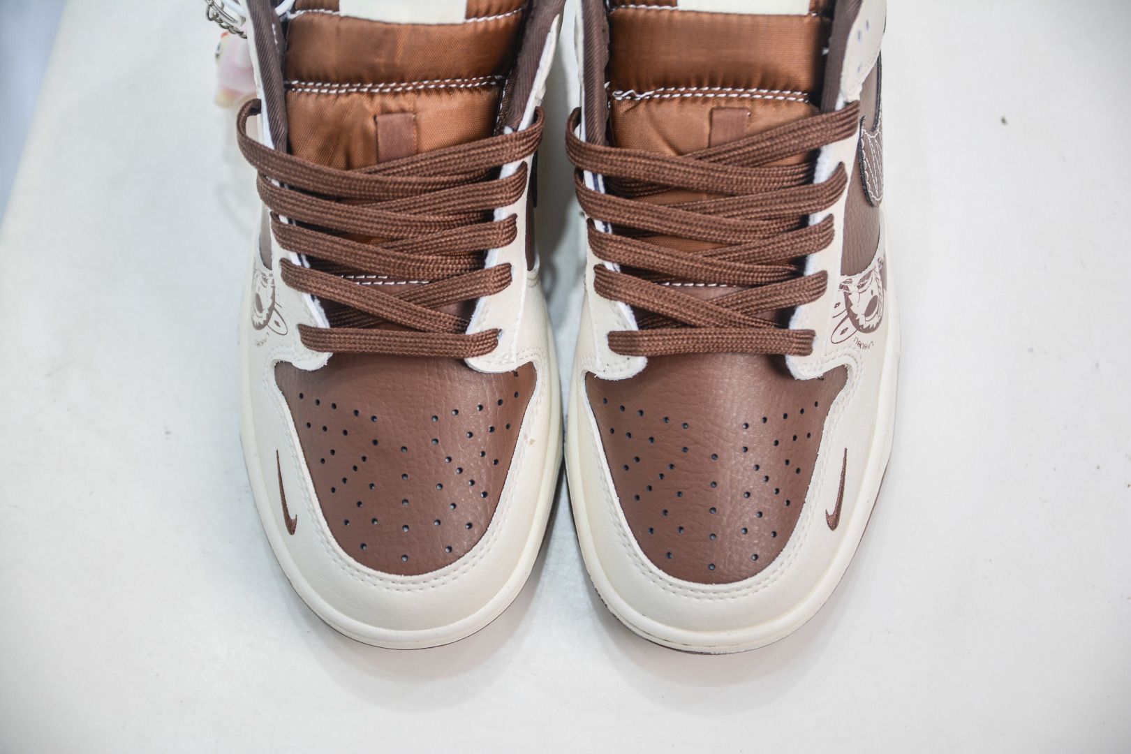 Nike SB Dunk Low x Labubu Collab - Brown and White Designer Sneakers 10 cmp i1756912773601 5578 0 8
