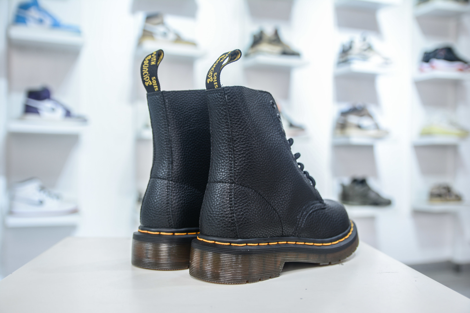 Dr. Martens 1460 Classic 8-Eye Black Leather Boots for Men and Women 7 cmp i1756912890319 8131 0 5