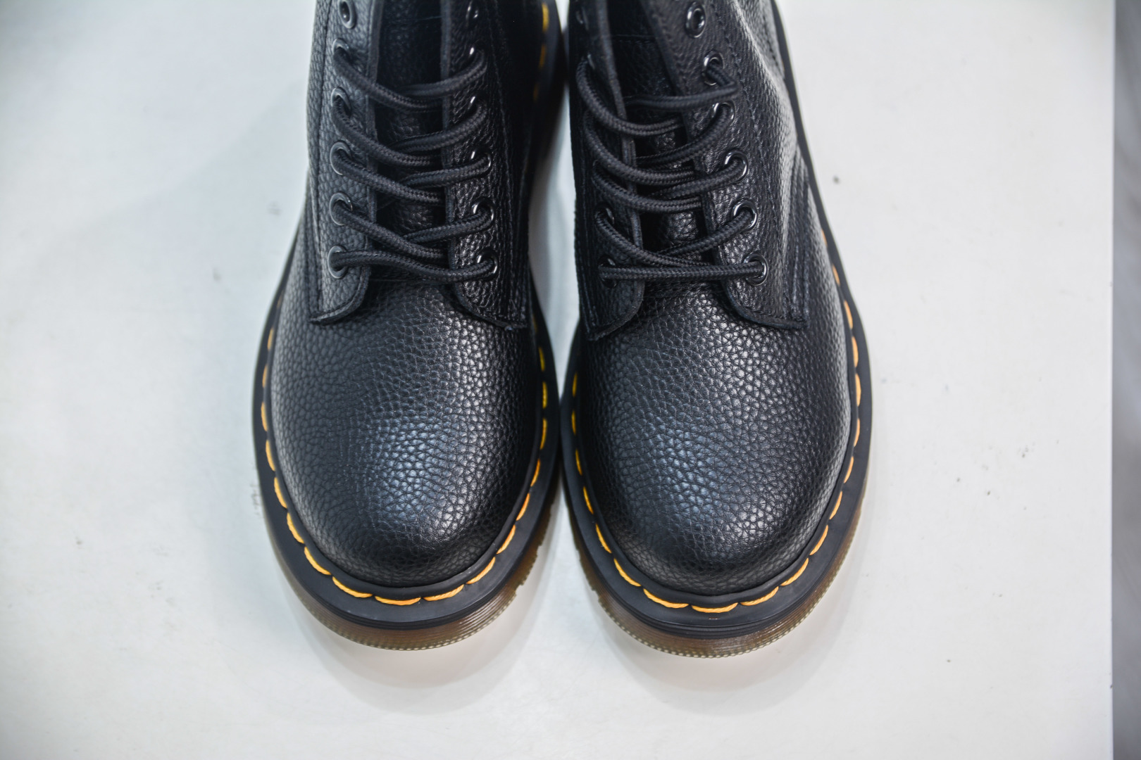 Dr. Martens 1460 Classic 8-Eye Black Leather Boots for Men and Women 10 cmp i1756912890375 1079 0 8