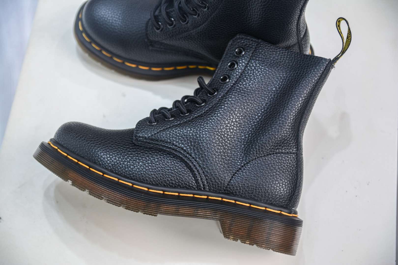 Dr. Martens 1460 Classic 8-Eye Black Leather Boots for Men and Women 8 cmp i1756912891230 4995 0 6