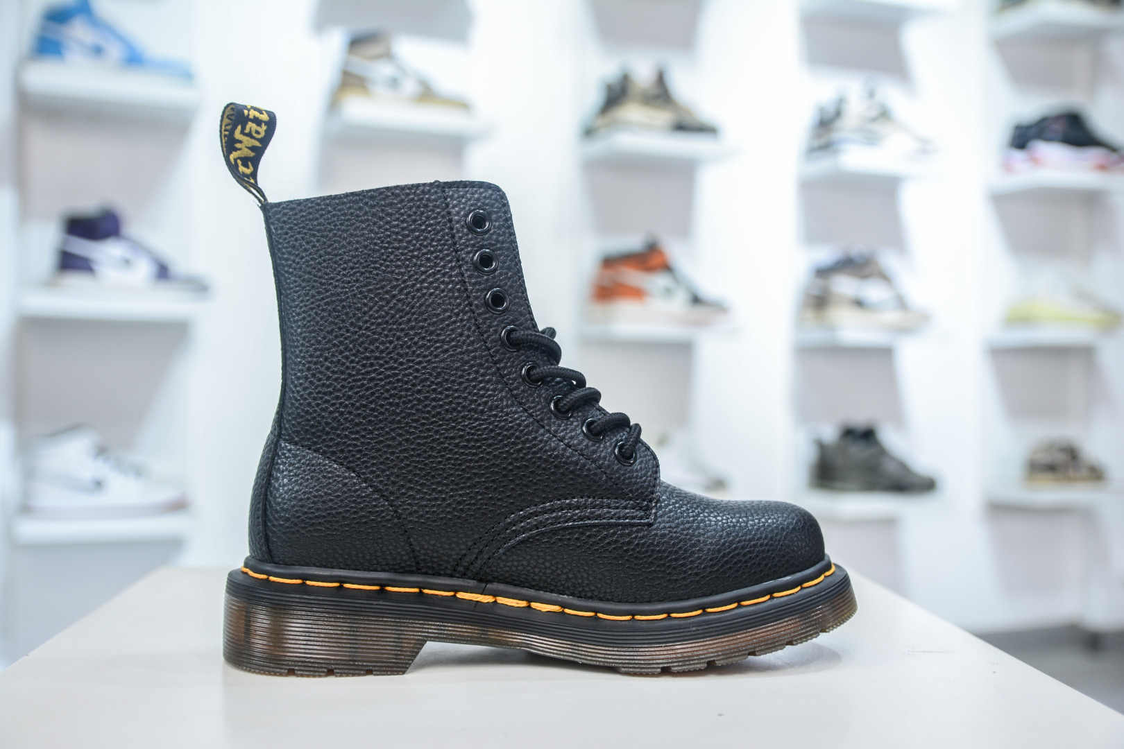 Dr. Martens 1460 Classic 8-Eye Black Leather Boots for Men and Women 4 cmp i1756912891231 6549 0 2