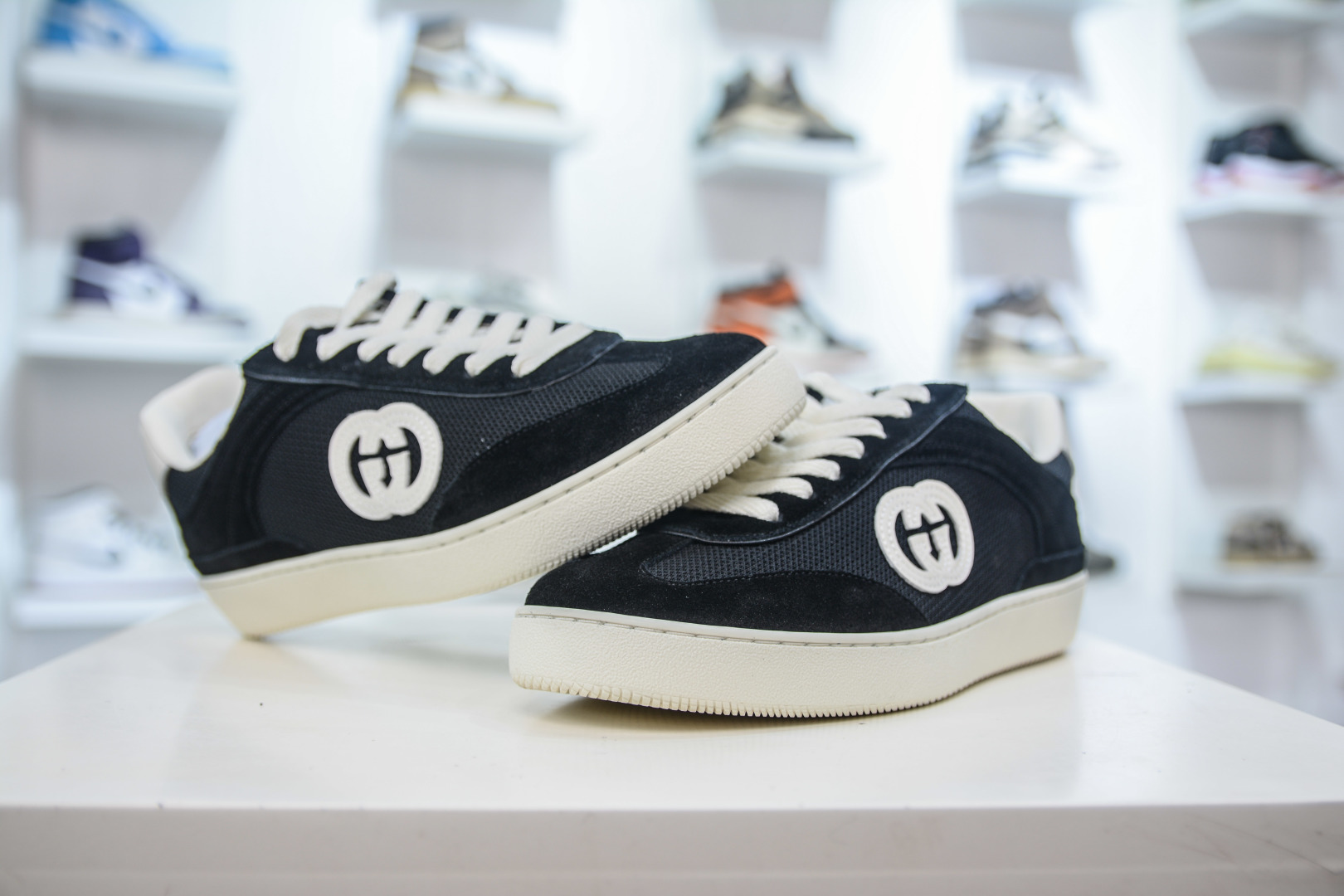 Gucci G75 Round Toe Lace-Up Sneakers in Black Suede with GG Canvas Detail 4 cmp i1756913081395 6130 0 3