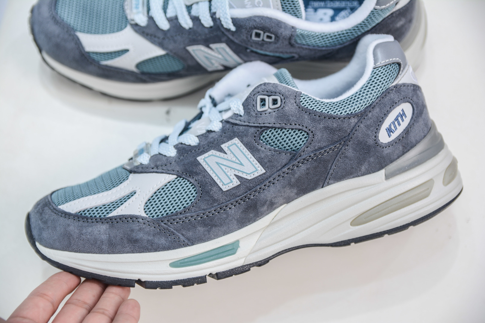 Kith x New Balance 991V2 'Grey Blue' Retro Running Shoes - Premium Comfort 8 cmp i1756913361227 4410 0 6