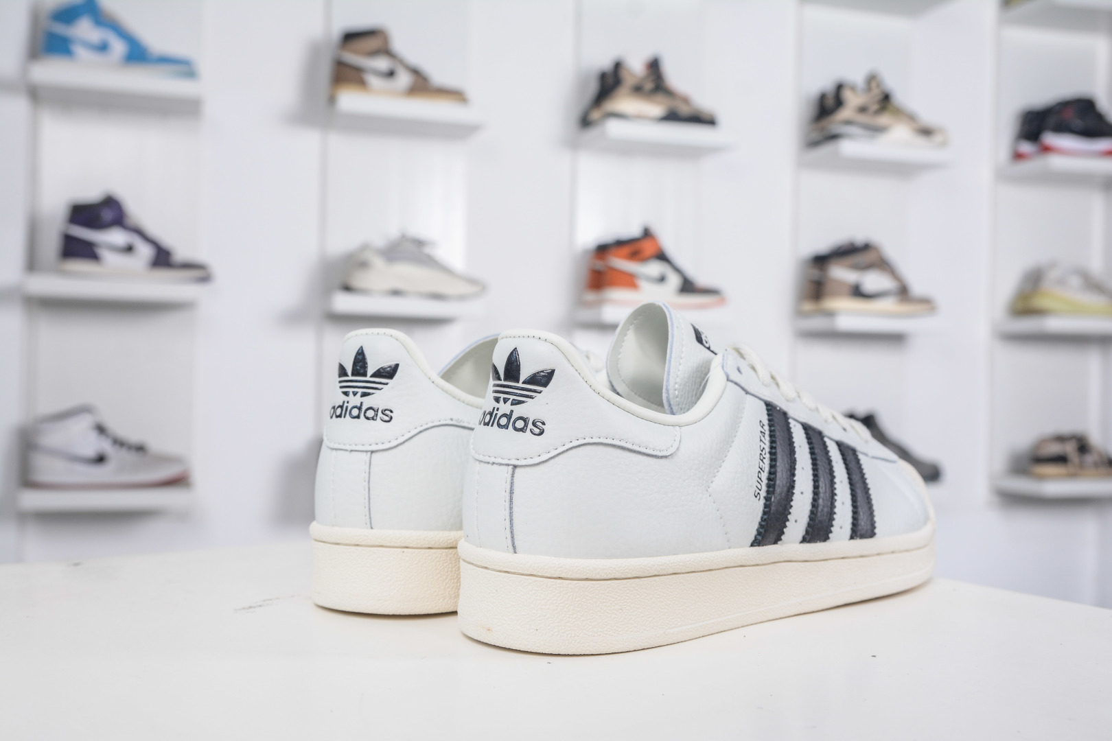 Adidas Originals Superstar White Black Leather Sneakers Retro Shell Toe Shoes 7 cmp i1757099397044 8465 0 5
