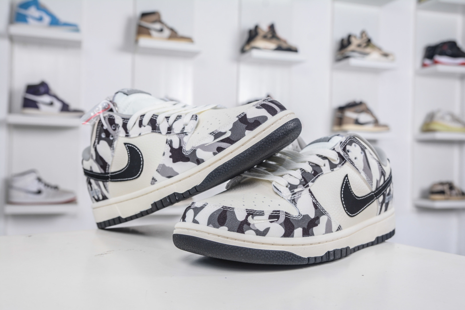 Nike SB Dunk Low x Fear of God FOG Collabo Black White Camo Sneakers 5 cmp i1757099534970 8706 0 3