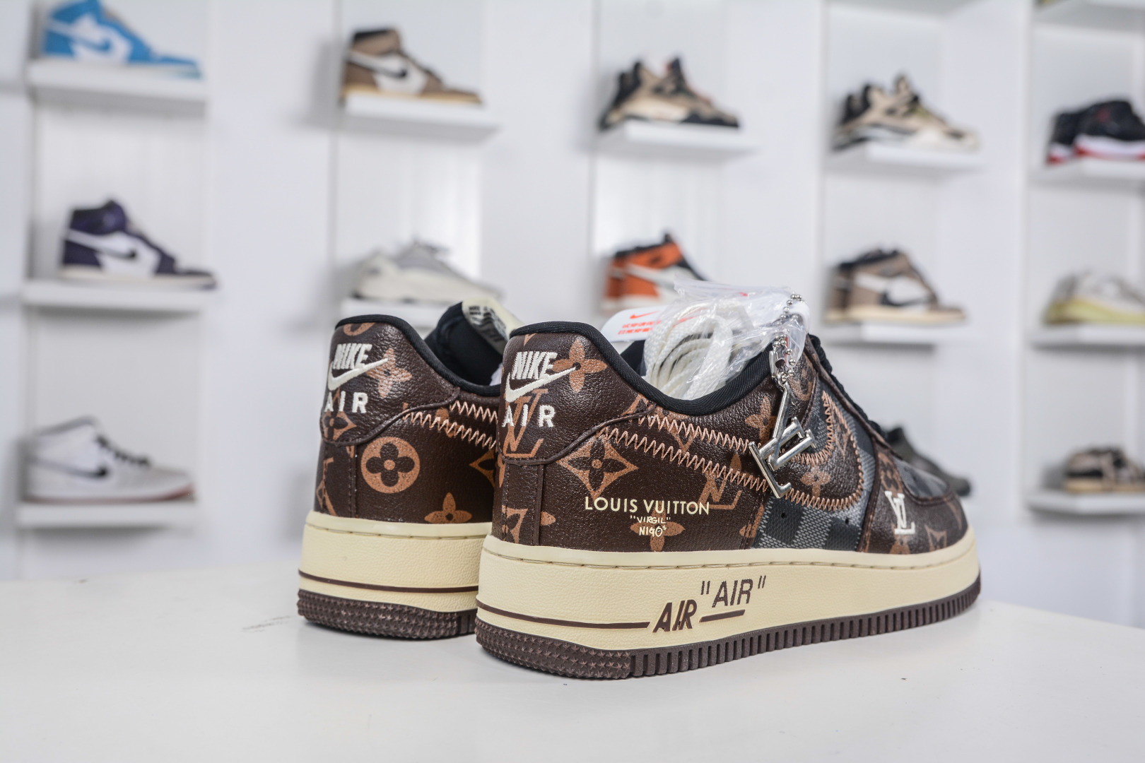 Nike Air Force 1 Low x Louis Vuitton Brown Black Checkerboard 6 cmp i1757099655656 8122 0 5