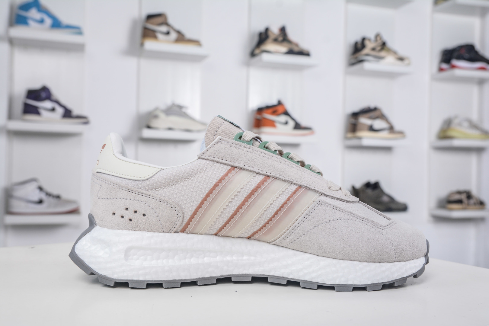 Adidas Originals Retropy E5 Boost Casual Sneakers - Racing Inspired Style 3 cmp i1757099778261 2568 0 2
