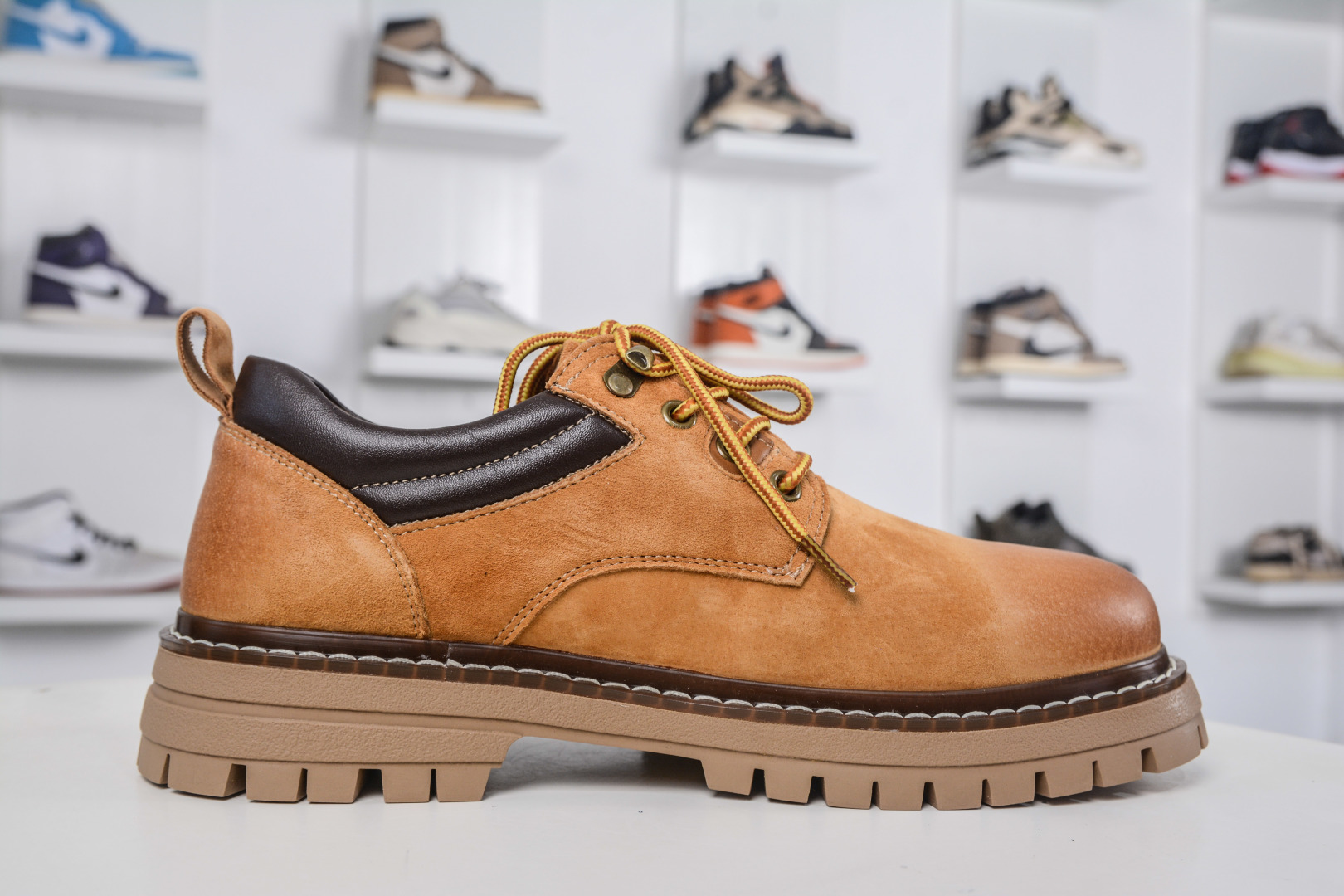 Timberland Classic Outdoor Low-Top Work Shoes - Handcrafted Comfort & Style 3 cmp i1757100035369 4877 0 2