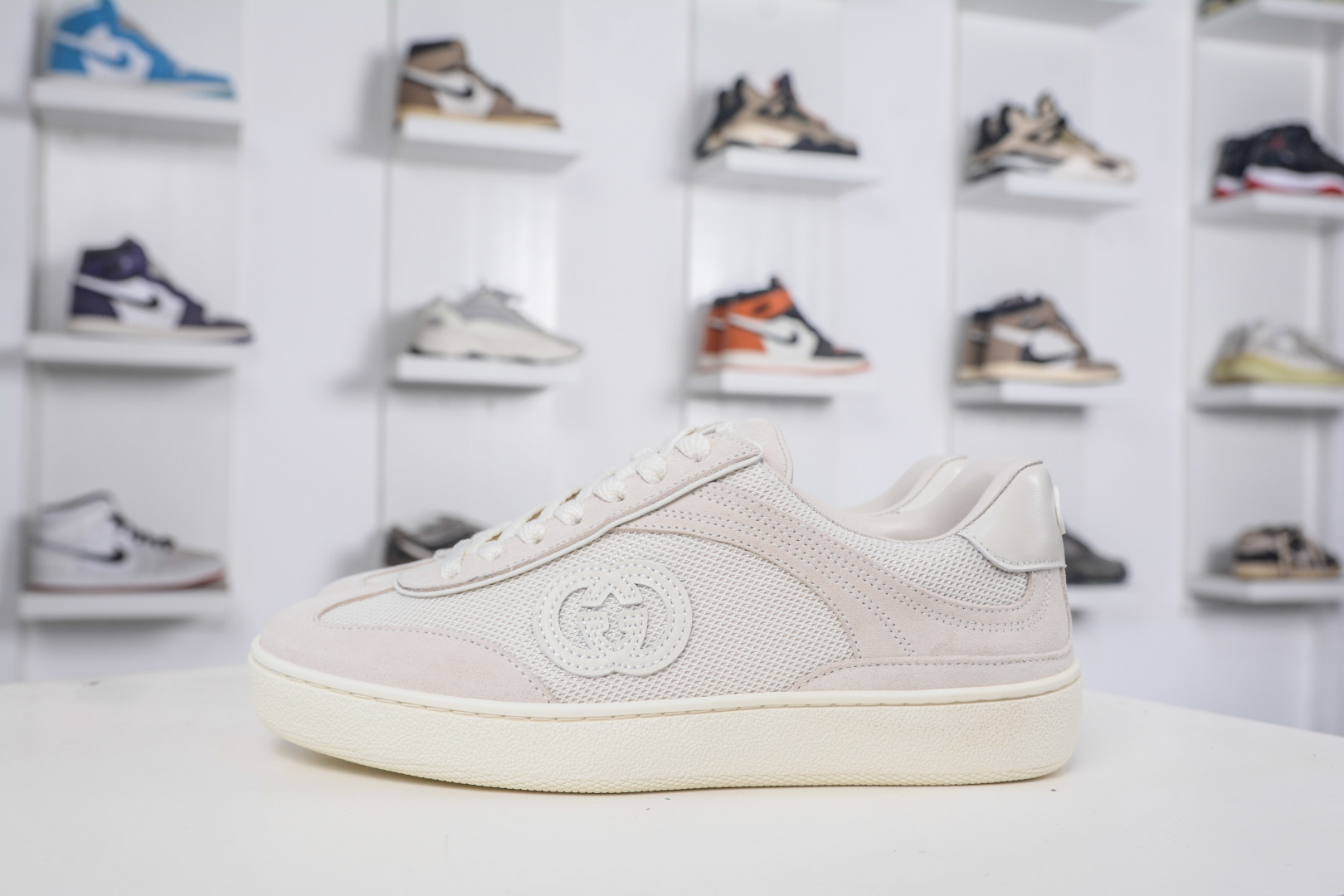 Gucci G75 Round Toe Lace-Up Sneakers in Soft Suede - Modern Charm 1 cmp i1757100127126 2677 0 0
