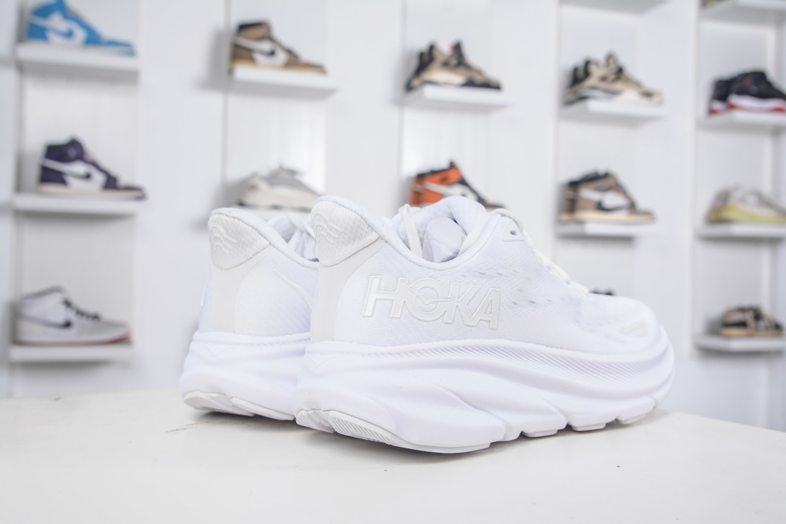 Hoka One One Clifton 9: Low, Lightweight, and Breathable Running Shoes 6 cmp i1757100502400 6623 0 5