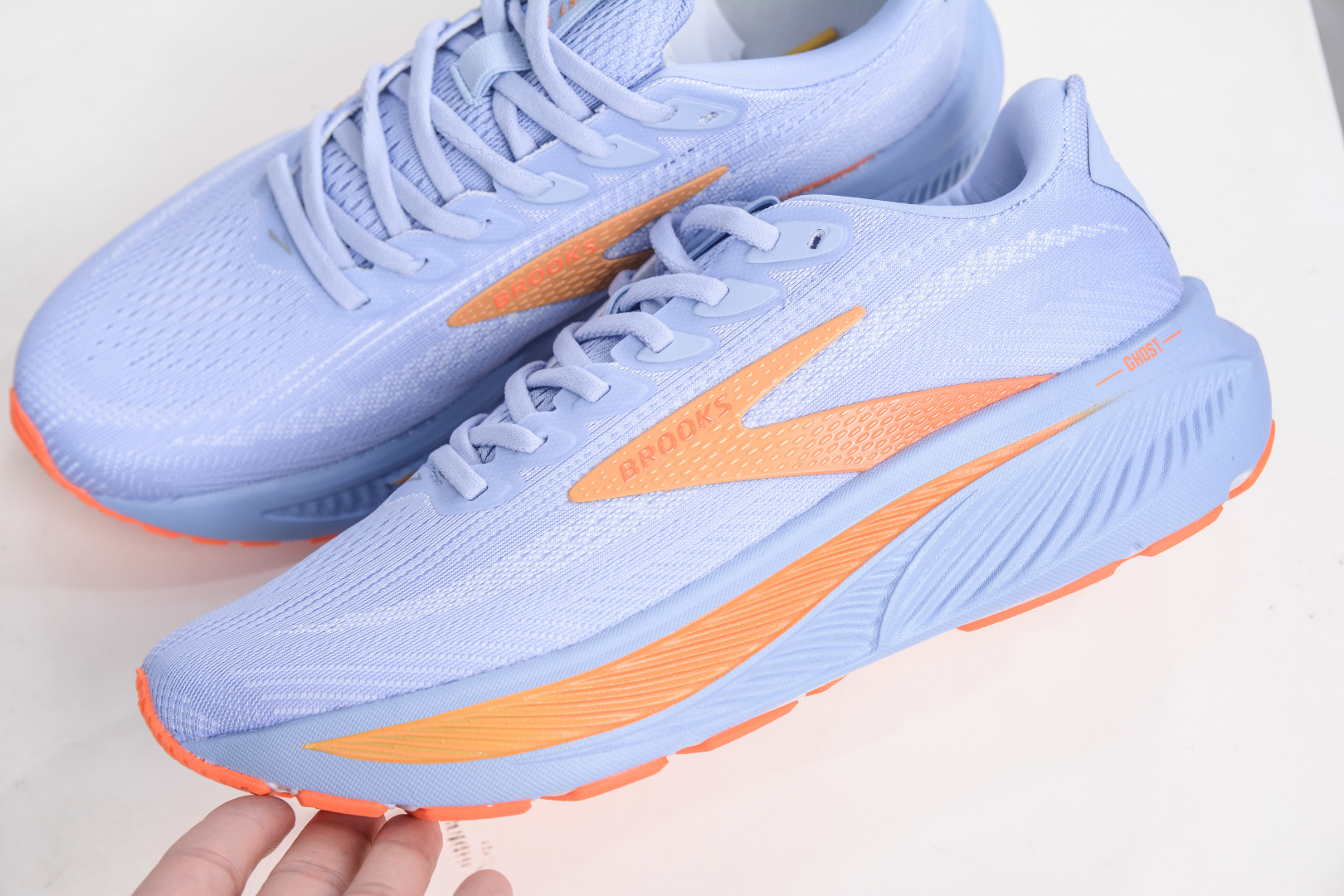 Brooks Ghost 17: Stylish, Comfortable Running Shoes with DNA Loft V3 8 cmp i1757198499999 1383 0 6