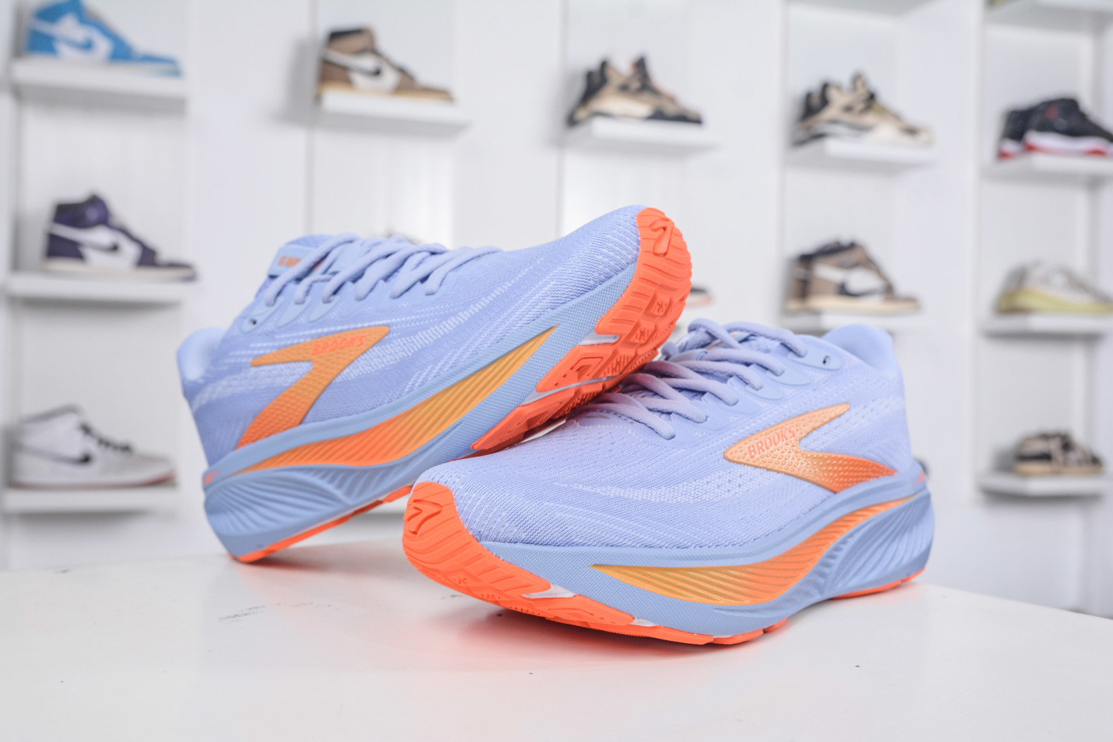 Brooks Ghost 17: Stylish, Comfortable Running Shoes with DNA Loft V3 5 cmp i1757198500000 274 0 3