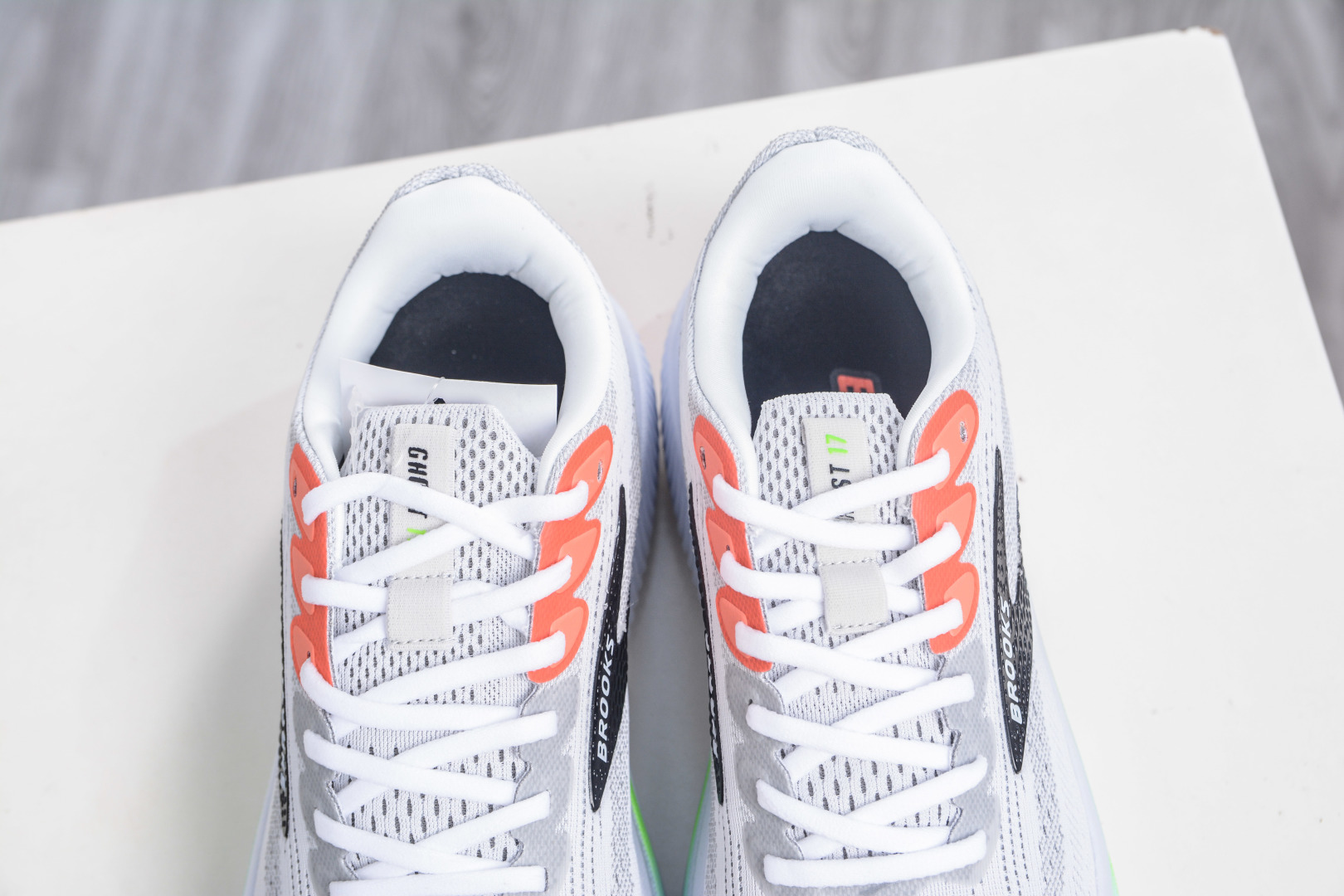 Brooks Ghost 17: Comfortable Running Shoes with DNA Loft V3 Cushioning 8 cmp i1757198545453 1230 0 7
